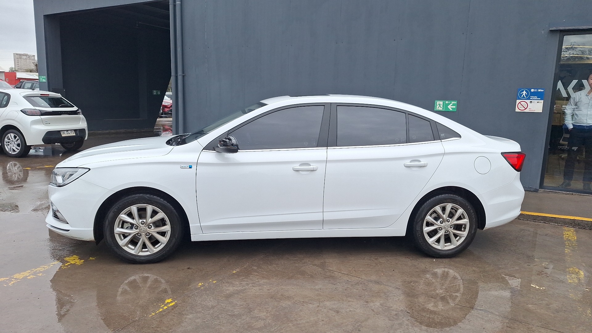 MG 5 — foto 2 de 16