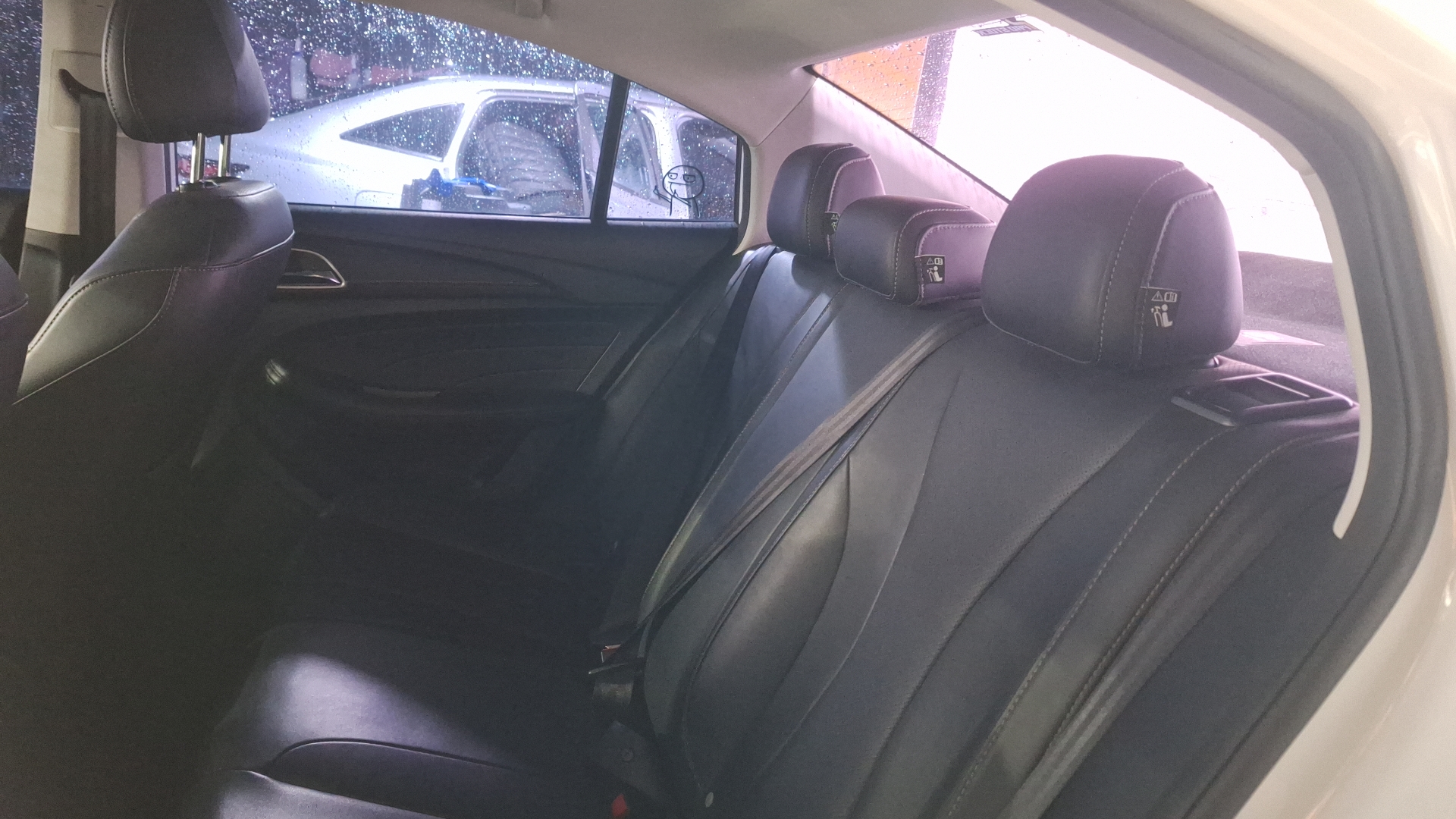 MG 5 — foto 14 de 16