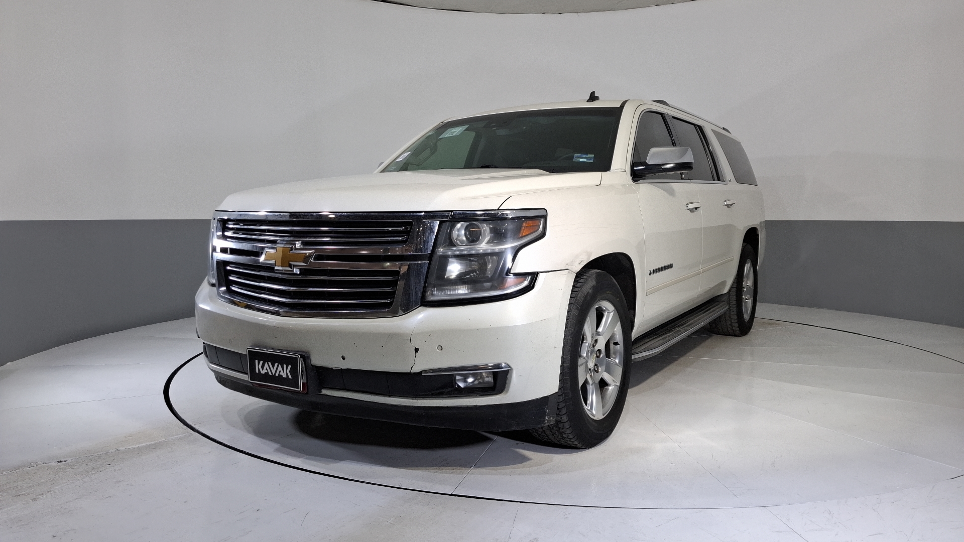 Chevrolet Suburban 2015
