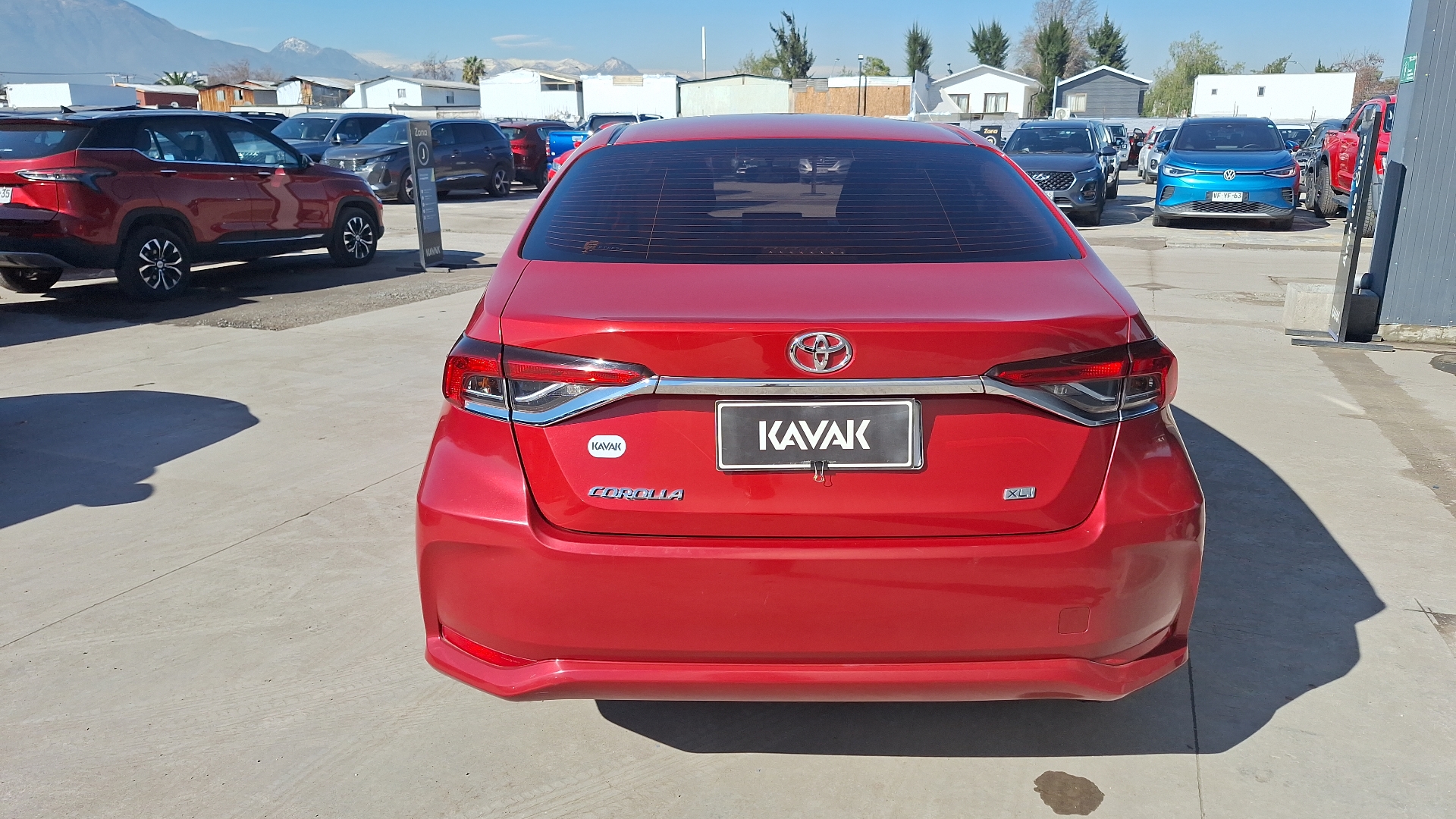 Toyota Corolla — foto 3 de 15
