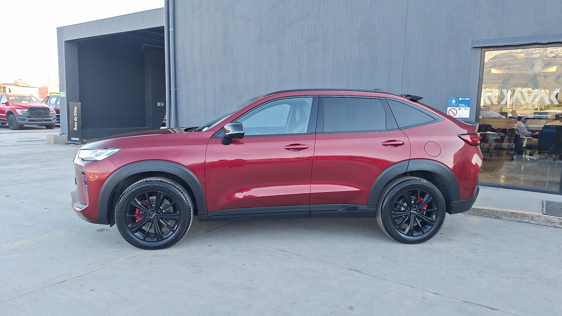Great Wall Haval H6 — foto 2 de 16
