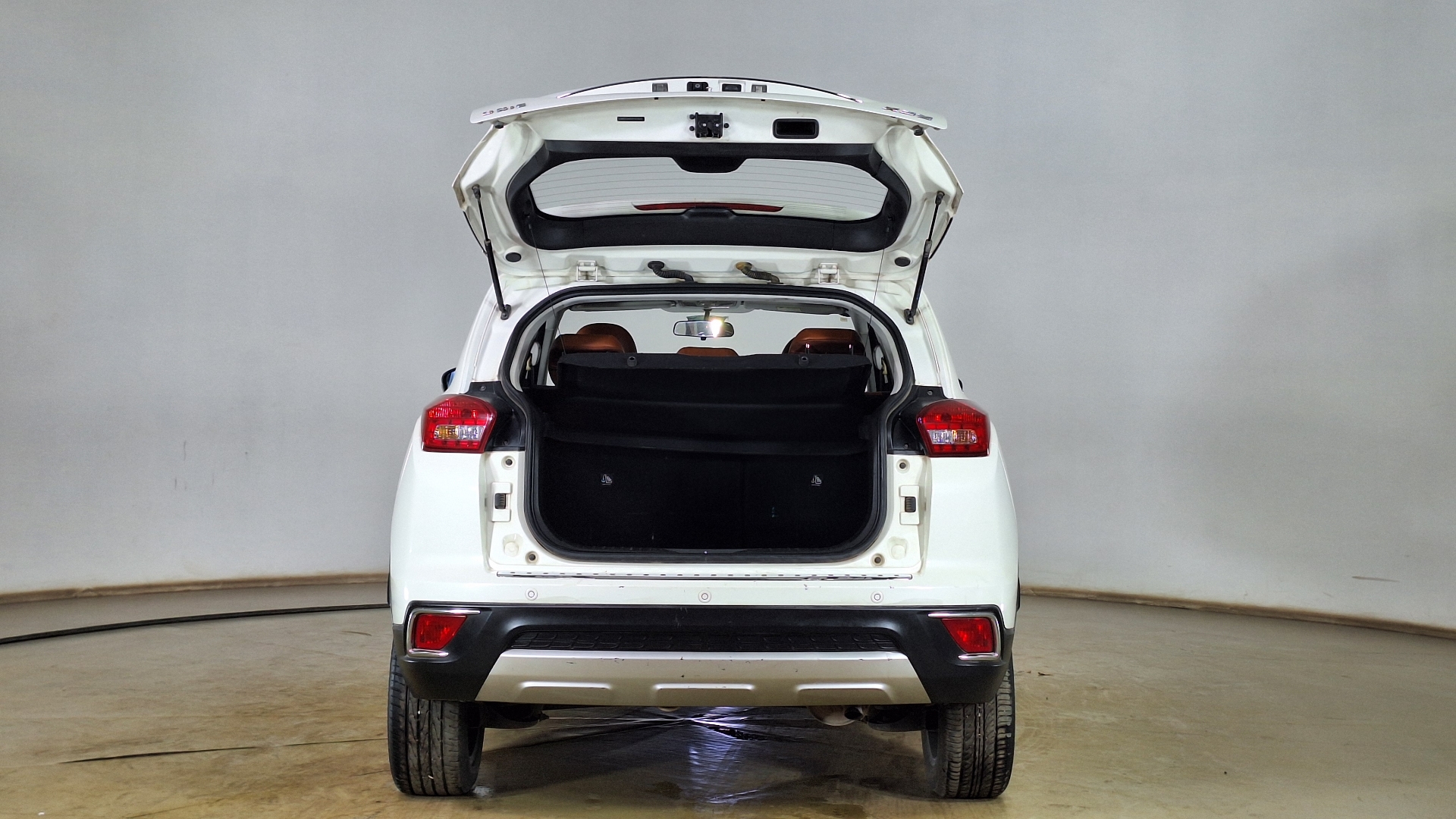 BAIC X35 — foto 6 de 18
