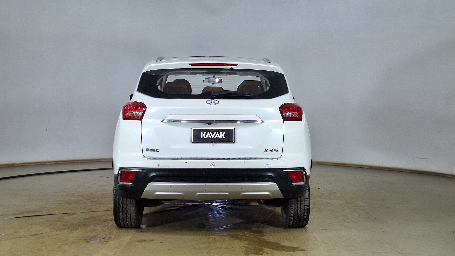 BAIC X35 — foto 5 de 18