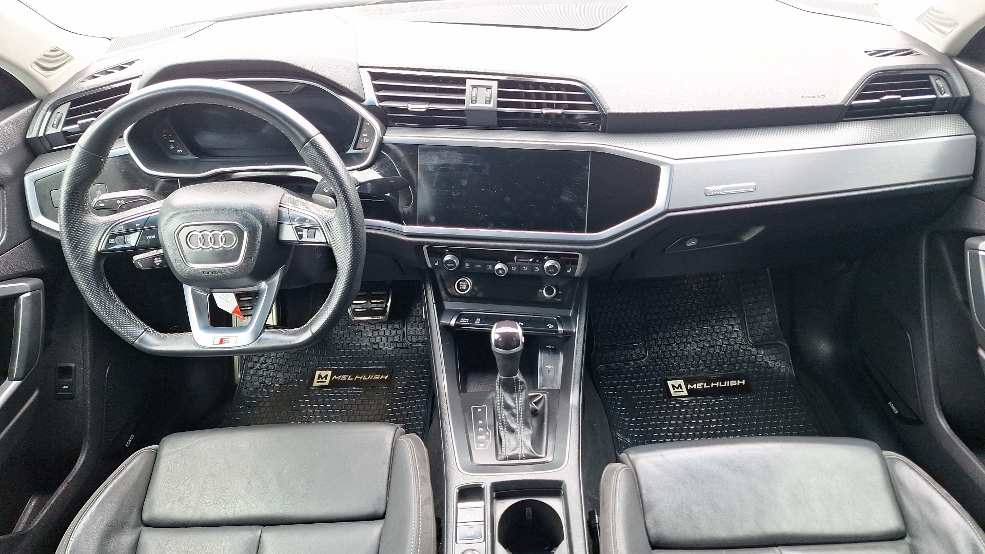 Audi Q3 — foto 6 de 15