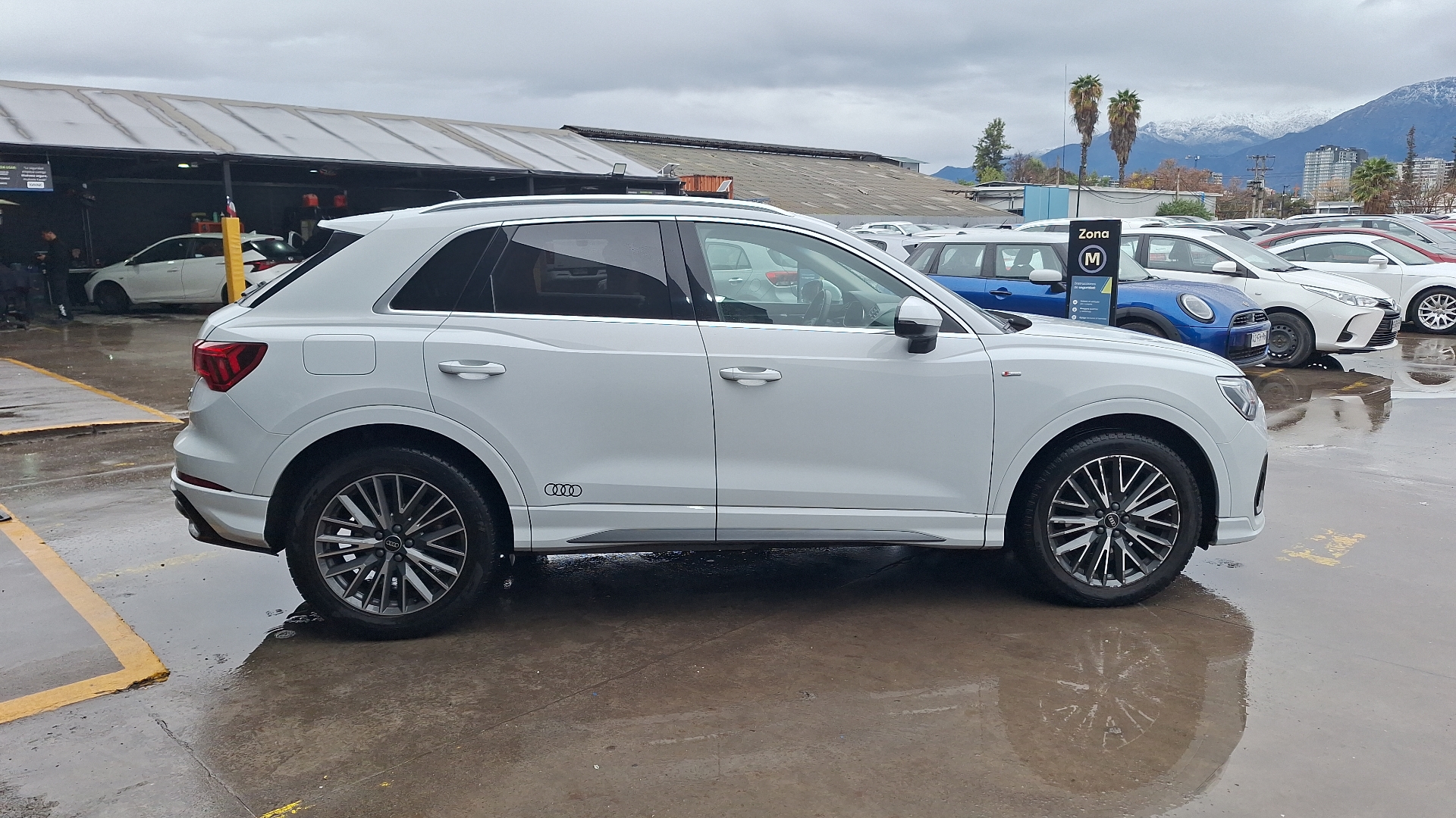 Audi Q3 — foto 5 de 15