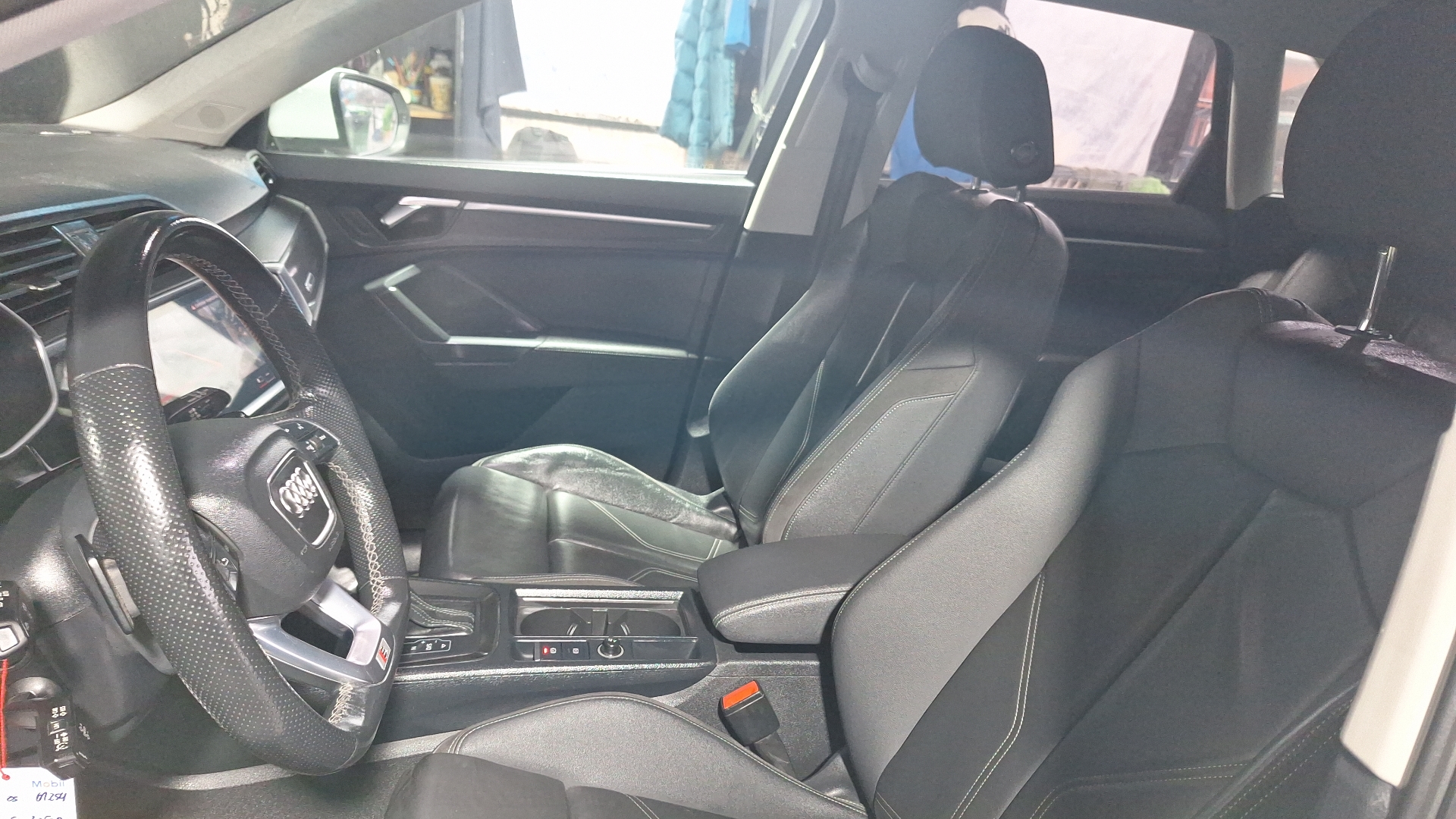 Audi Q3 — foto 14 de 15