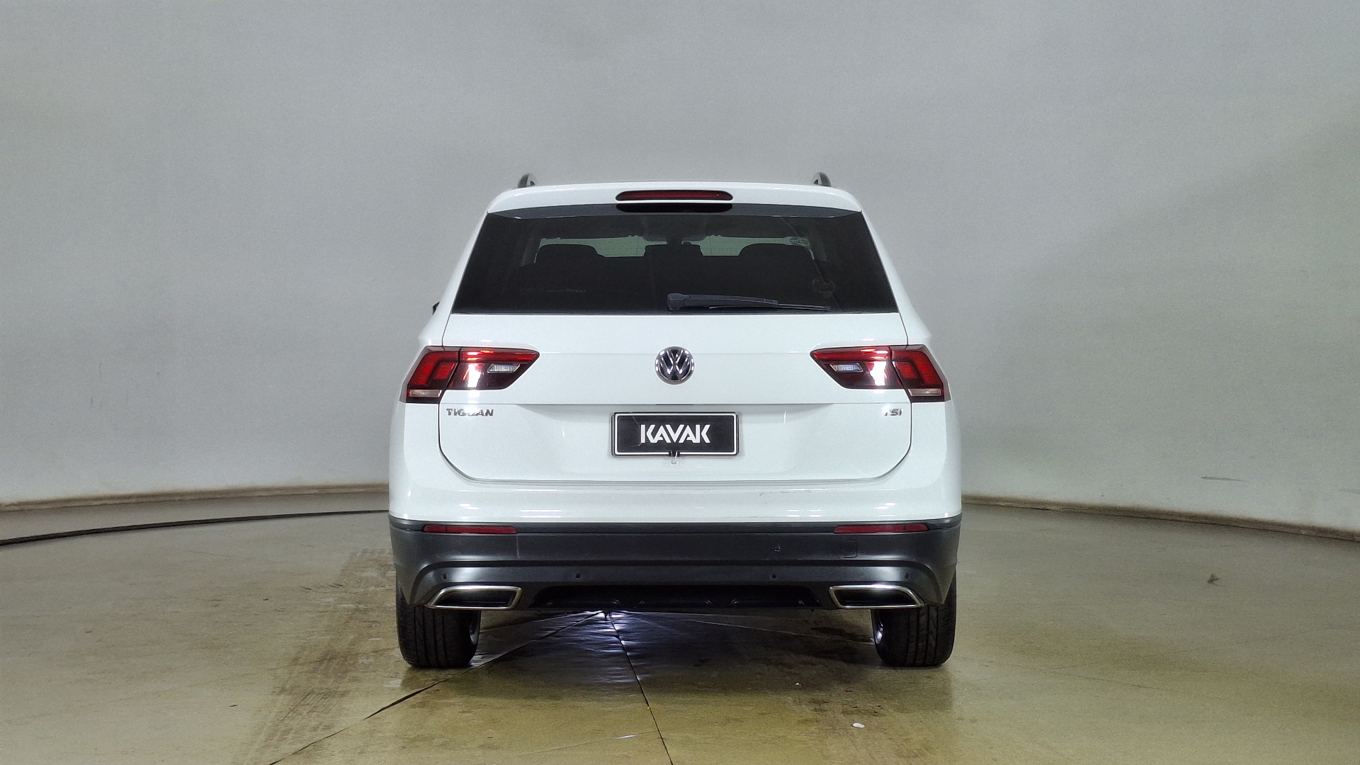 Volkswagen Tiguan — foto 5 de 15