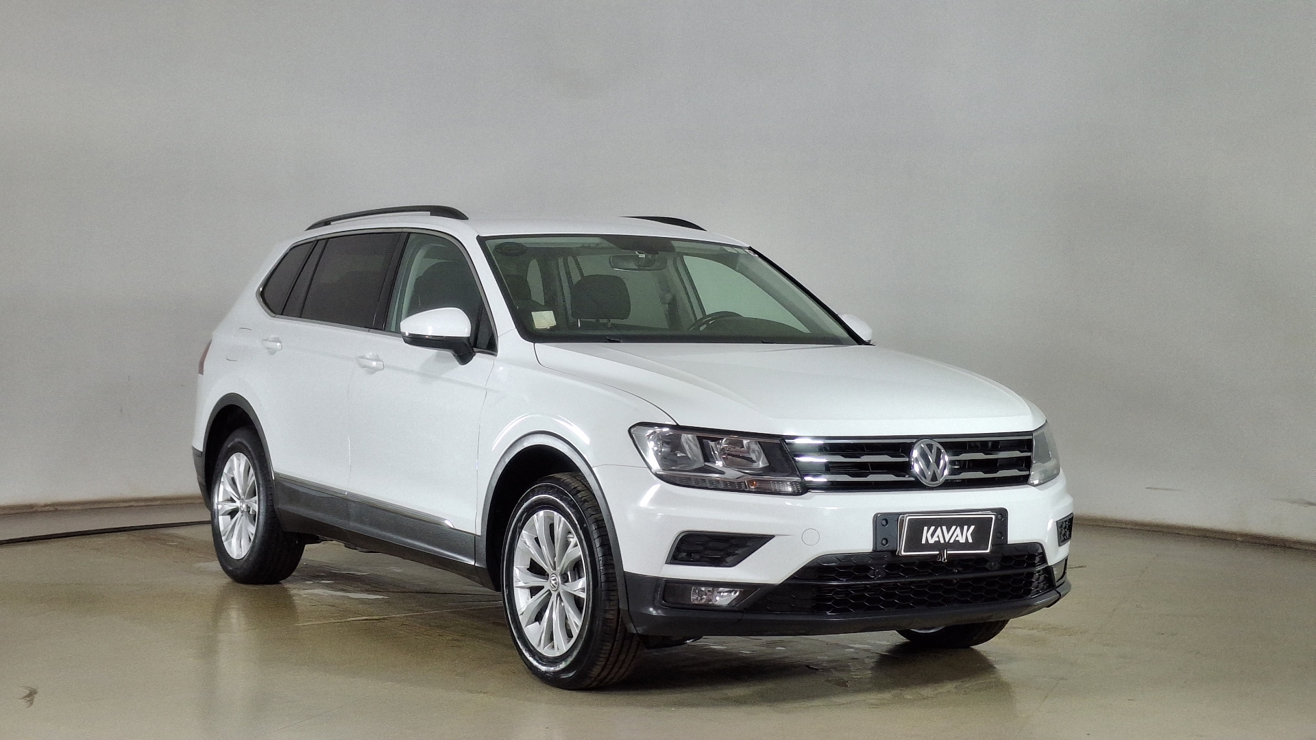Volkswagen Tiguan — foto 3 de 15