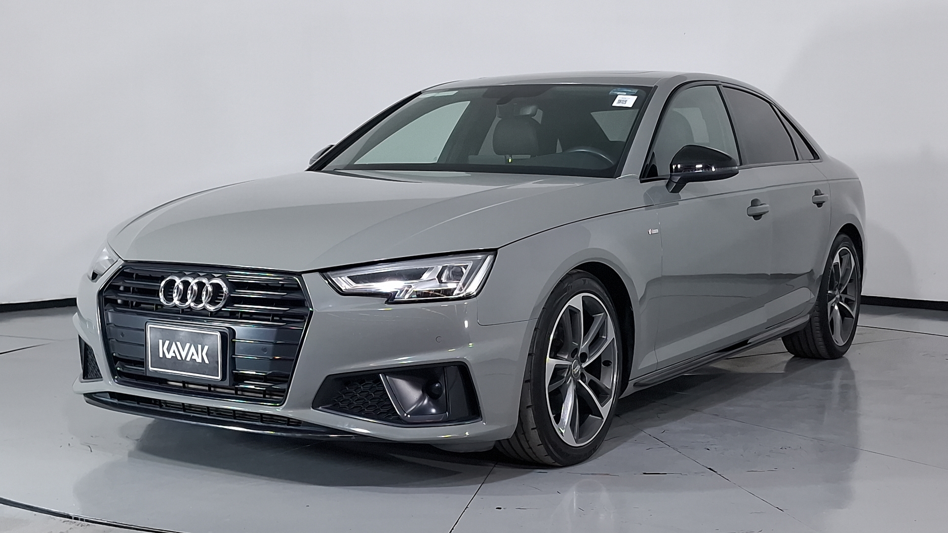 Audi A4 2019