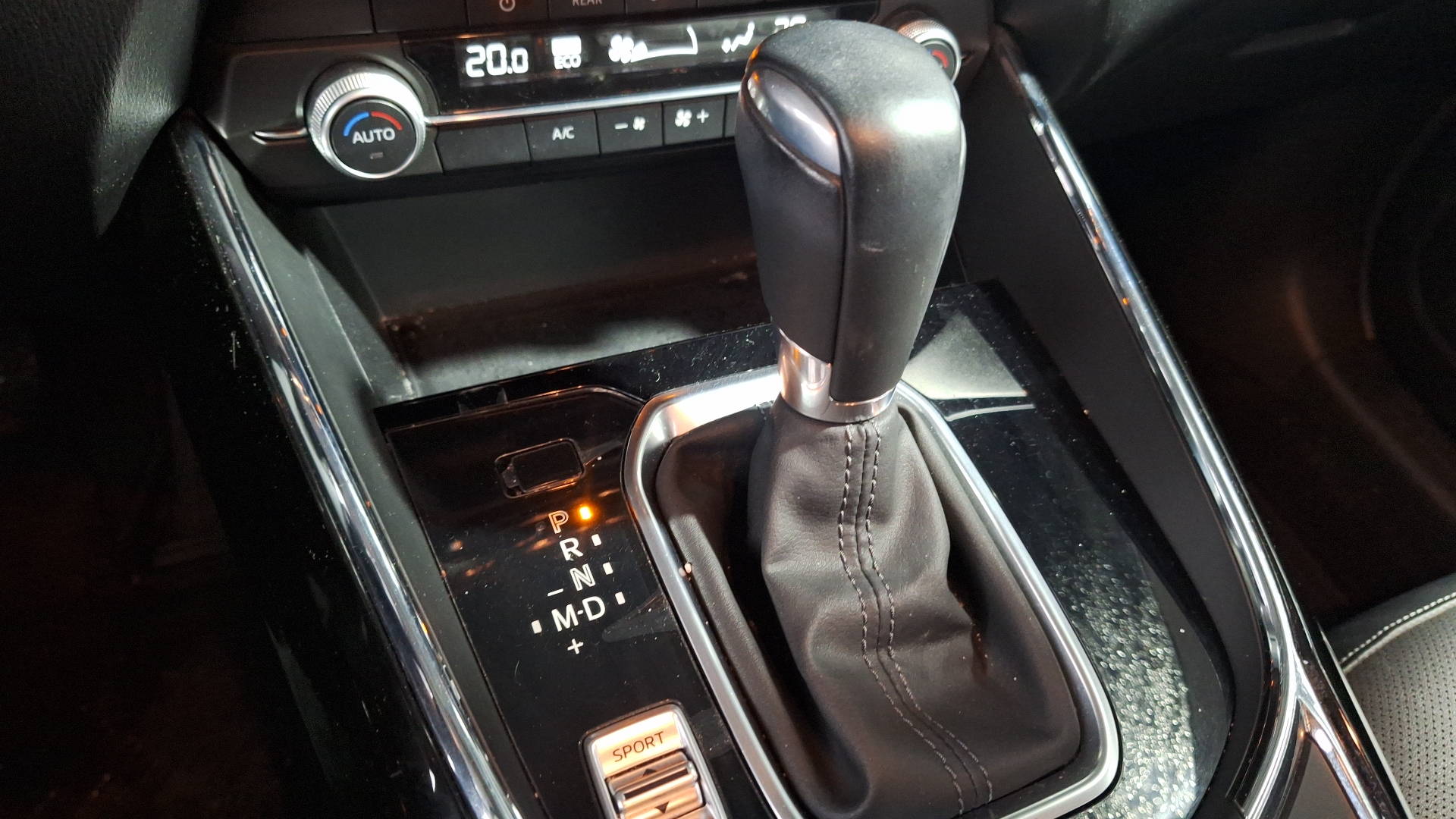 Mazda CX-9 — foto 11 de 16