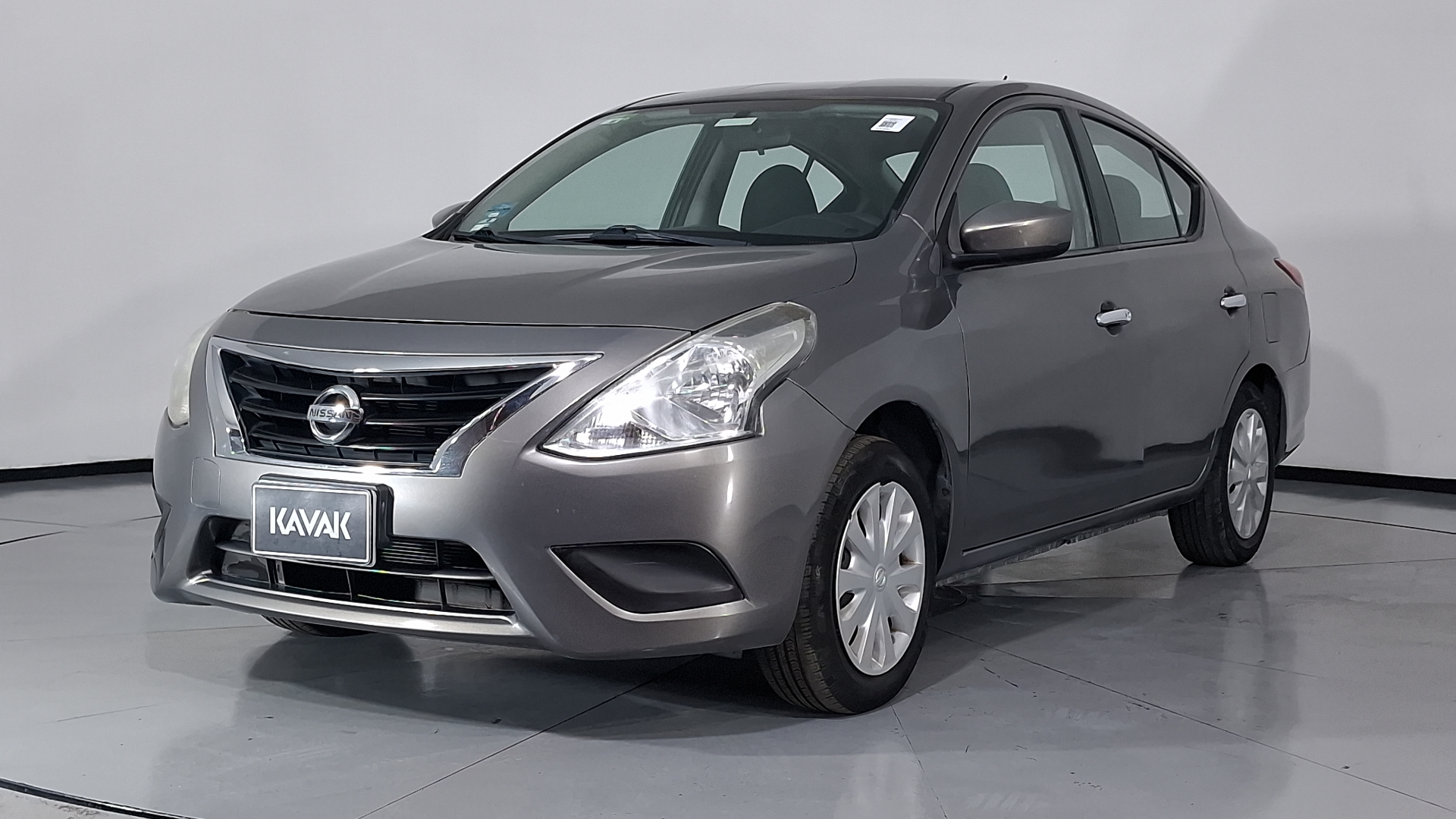 Nissan Versa 2015