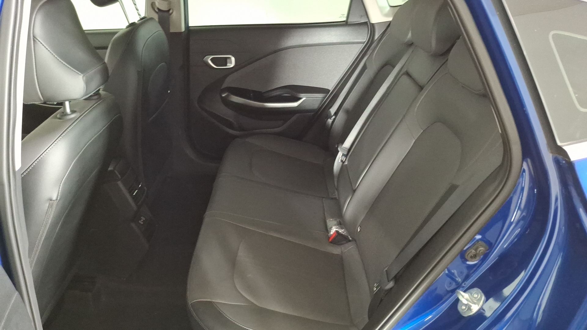 KIA K3 — foto 14 de 16