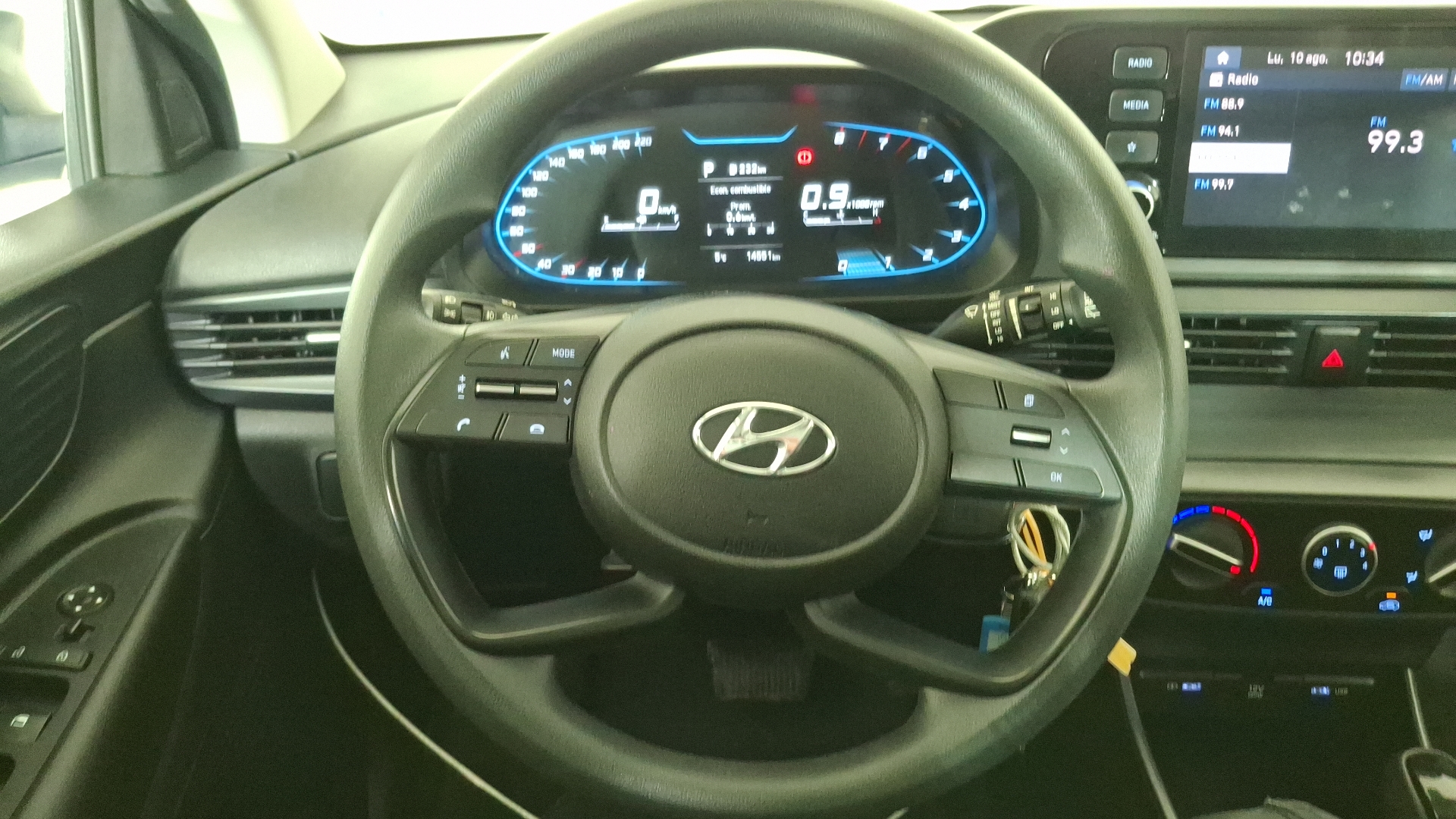 Hyundai I20 — foto 8 de 16