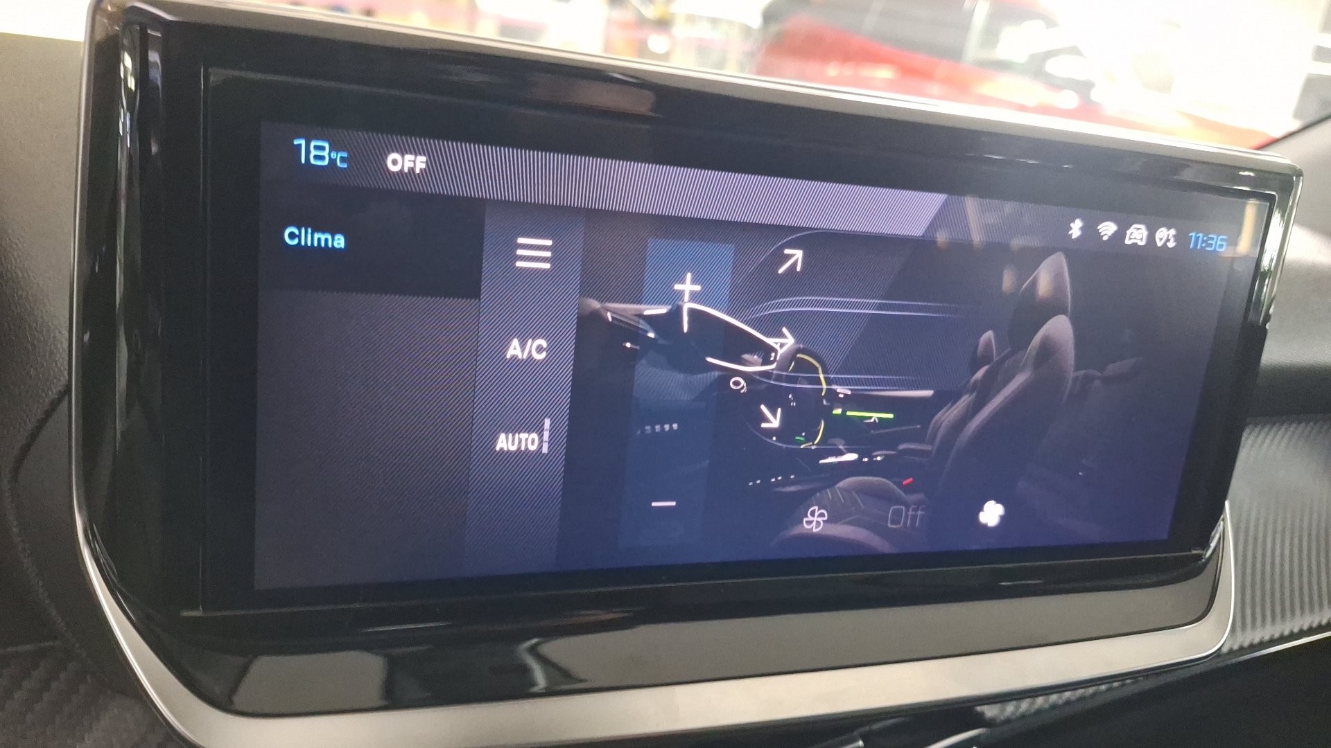 Peugeot 208 — foto 15 de 15