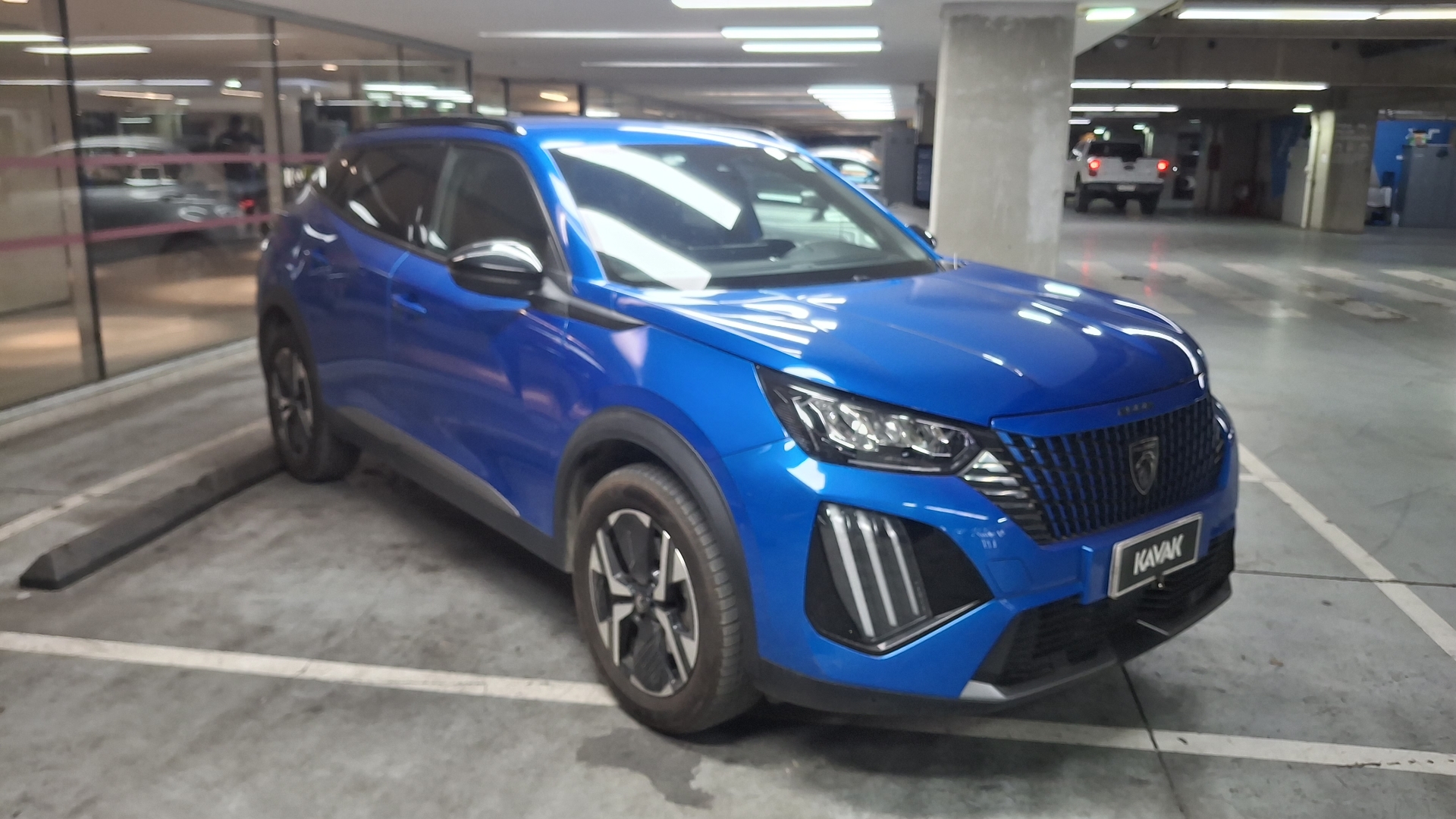 Peugeot 2008 — foto 3 de 16