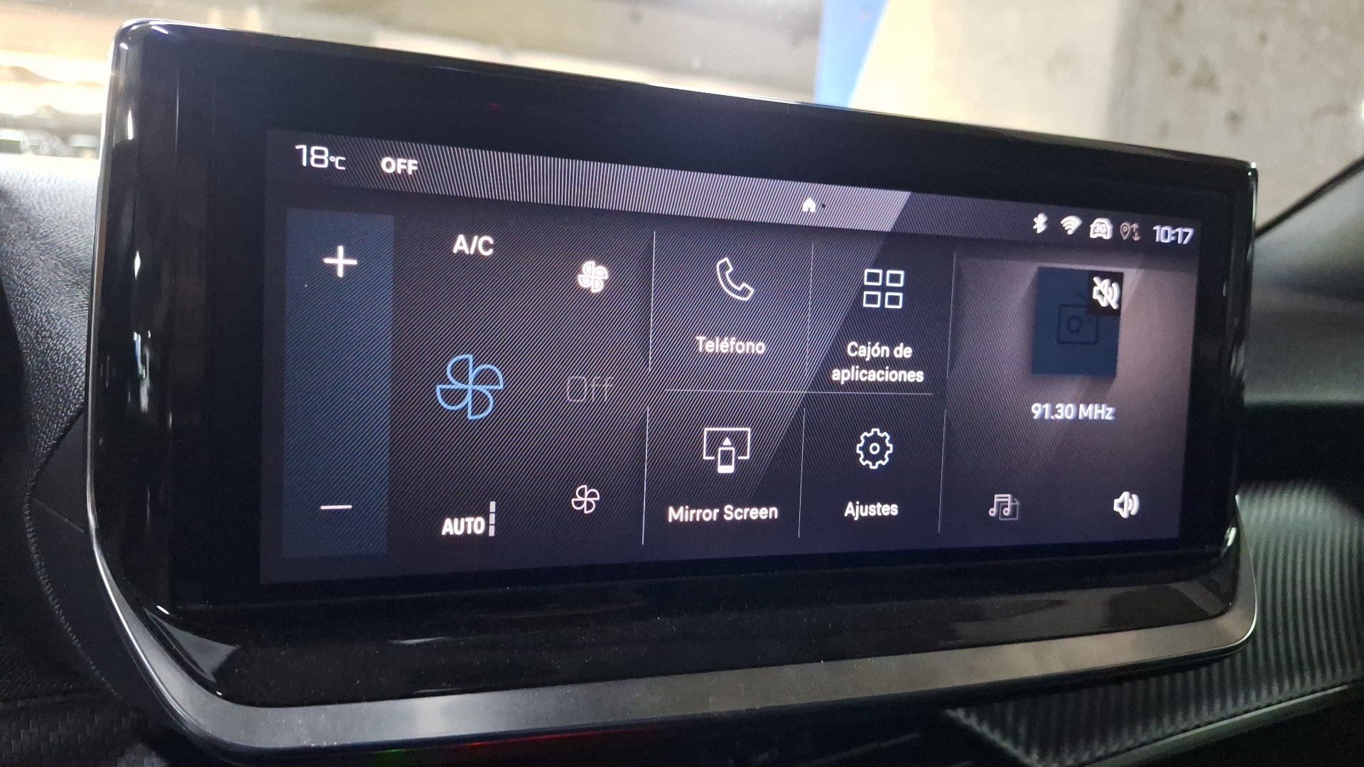 Peugeot 2008 — foto 10 de 15