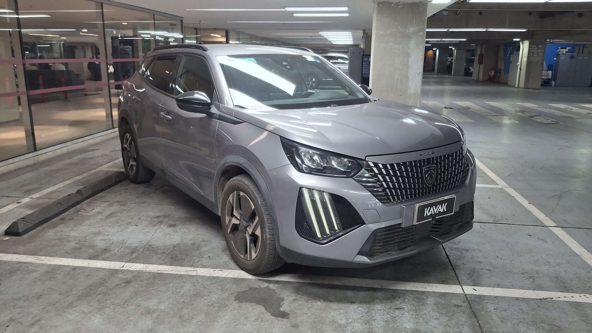 Peugeot 2008 — foto 3 de 16