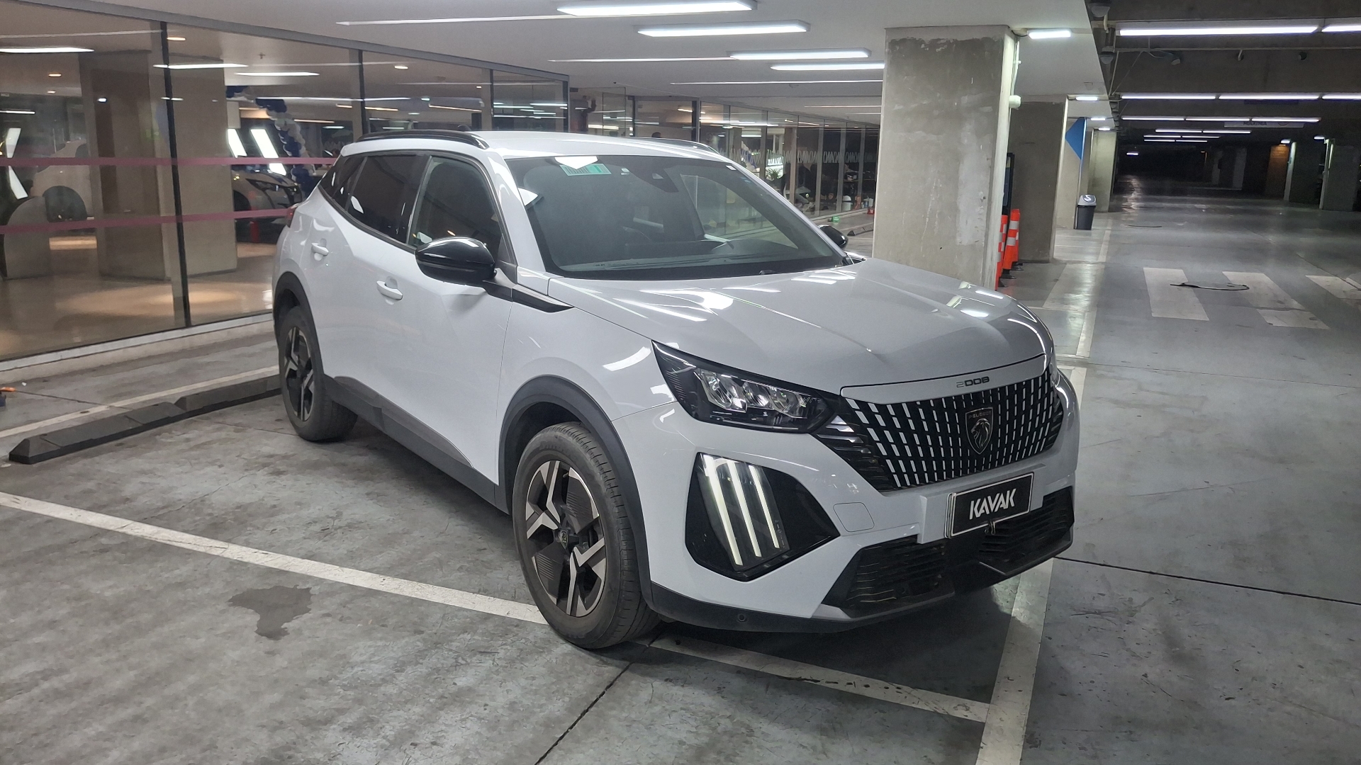 Peugeot 2008 — foto 3 de 16