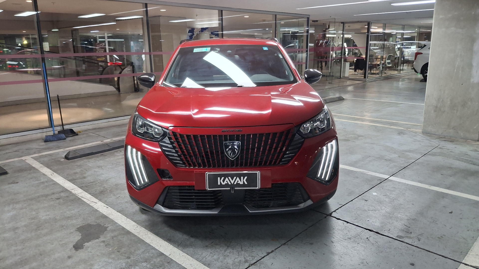 Peugeot 2008 — foto 2 de 16
