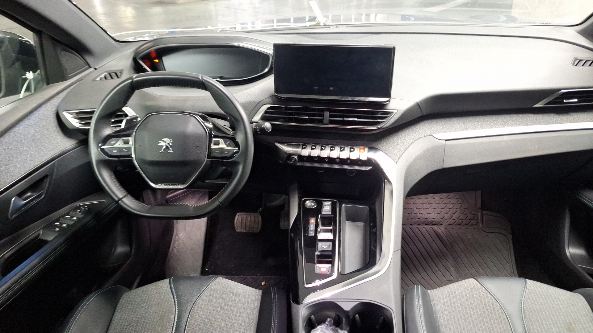 Peugeot 3008 — foto 6 de 15