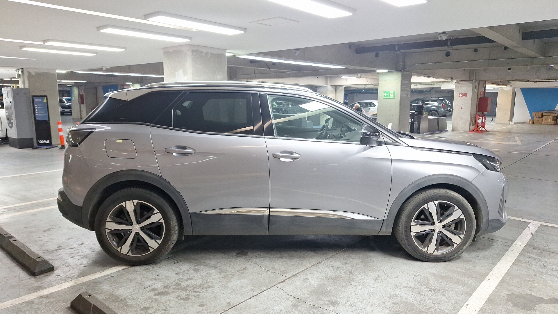 Peugeot 3008 — foto 5 de 15