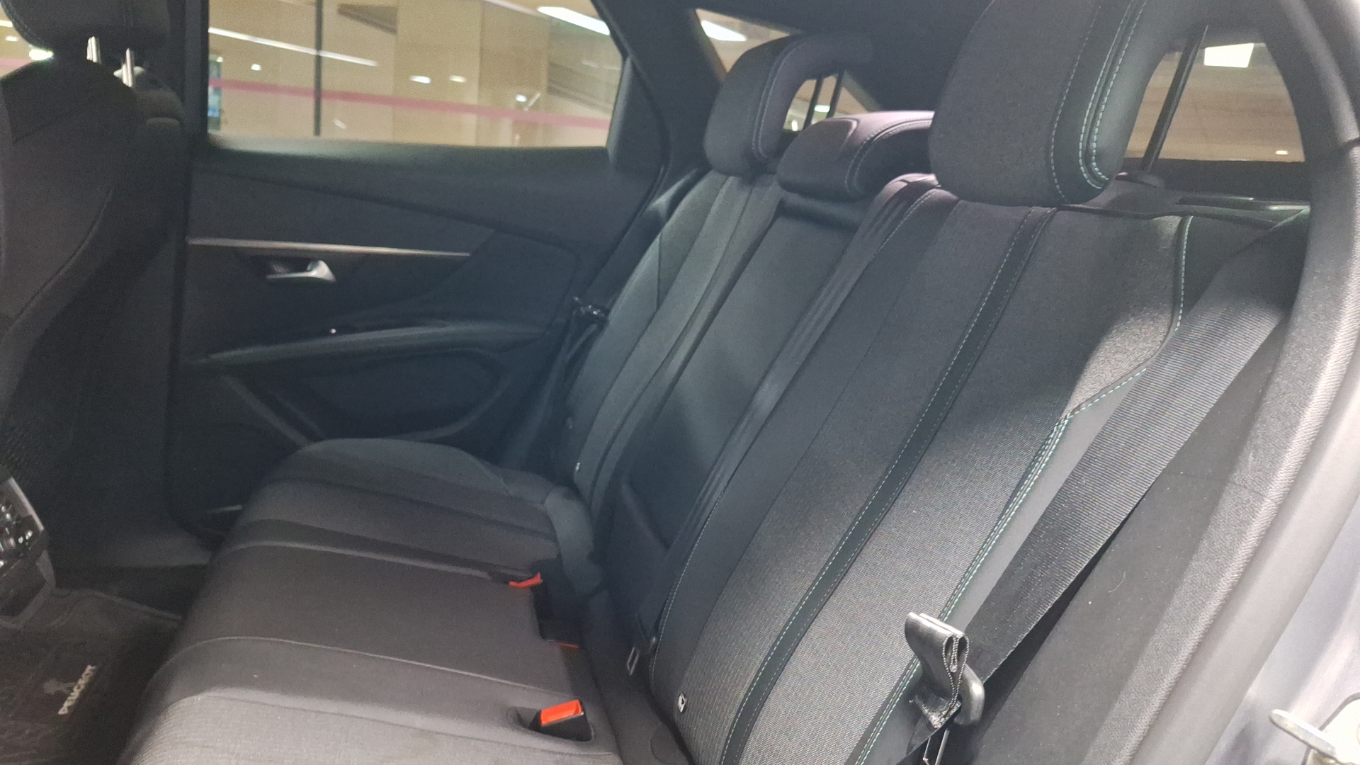 Peugeot 3008 — foto 13 de 15