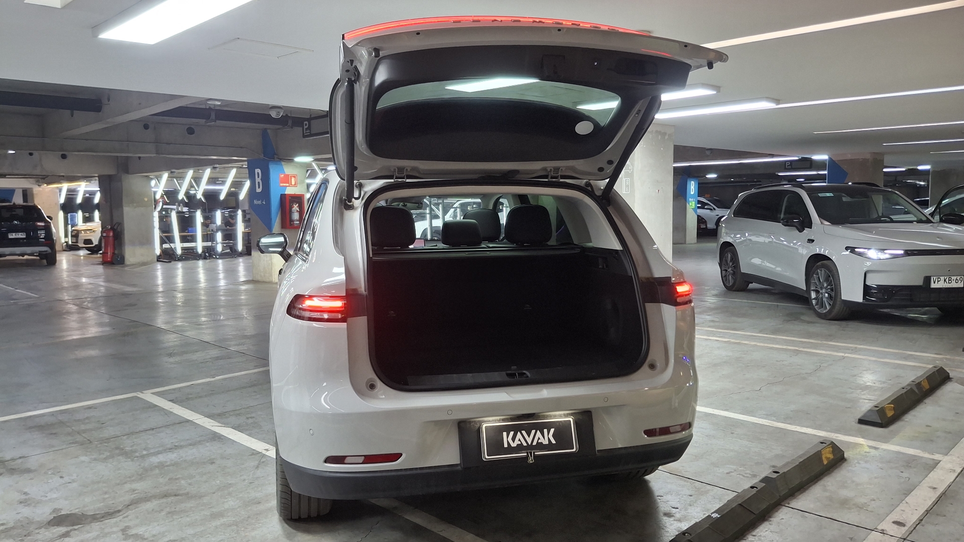 Leapmotor C10 — foto 6 de 17