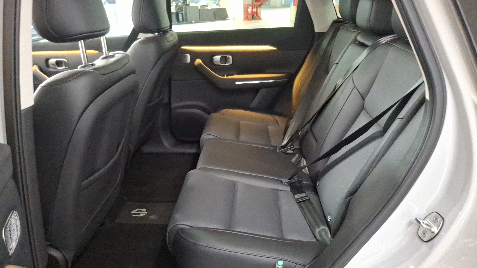 Leapmotor C10 — foto 15 de 17