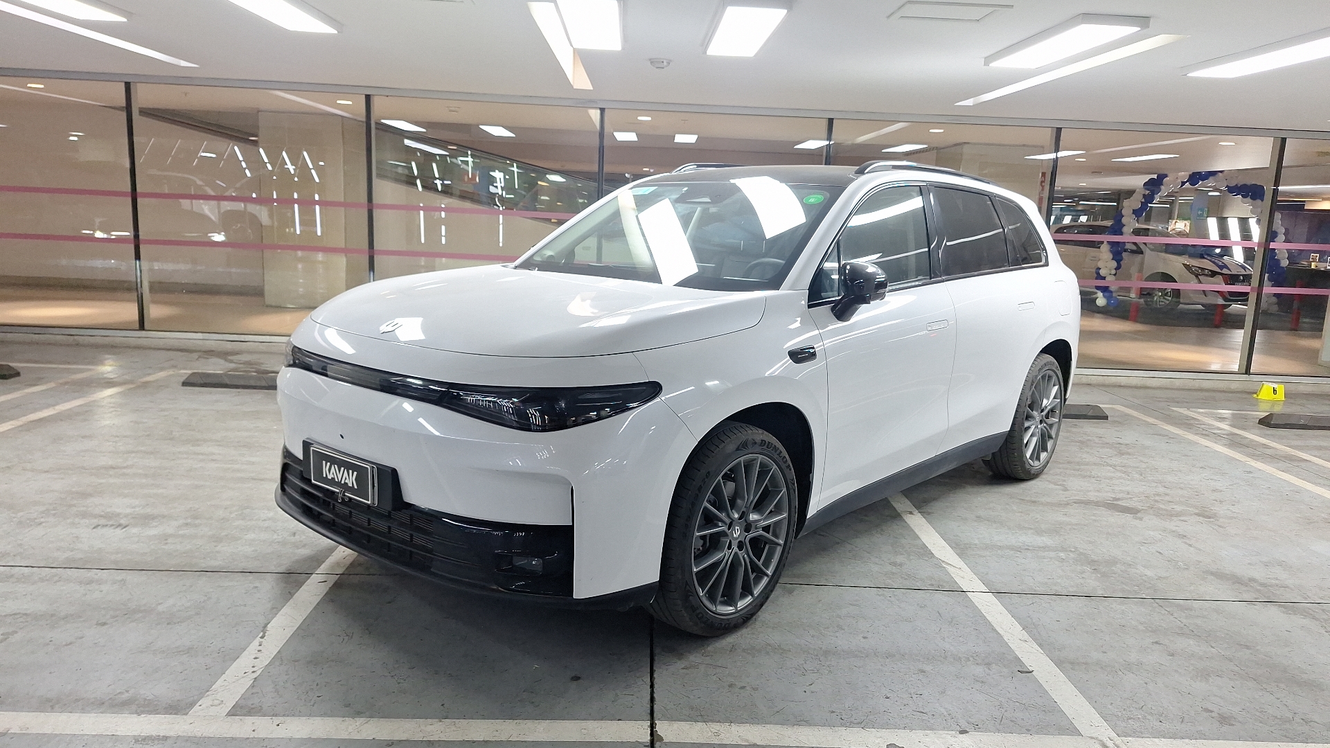 Leapmotor C10