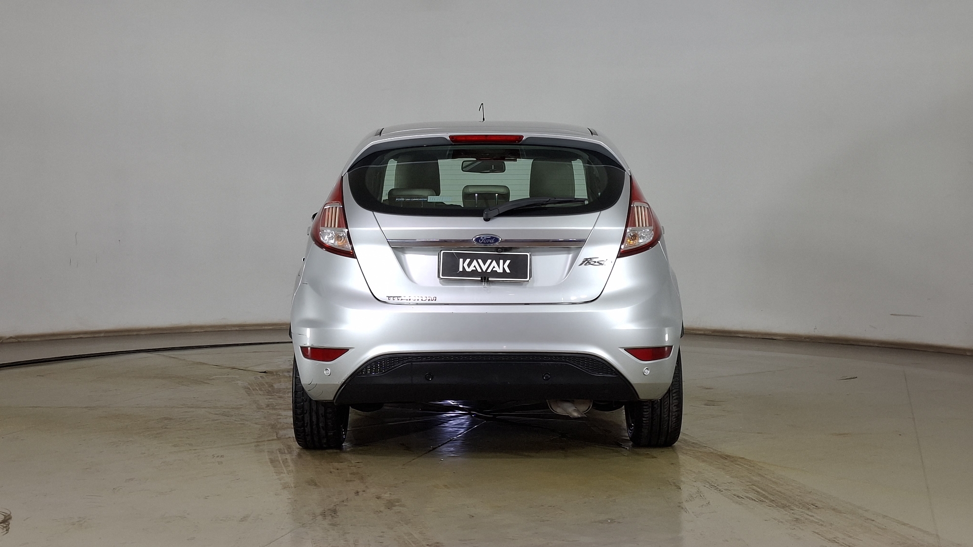 Ford Fiesta — foto 5 de 16