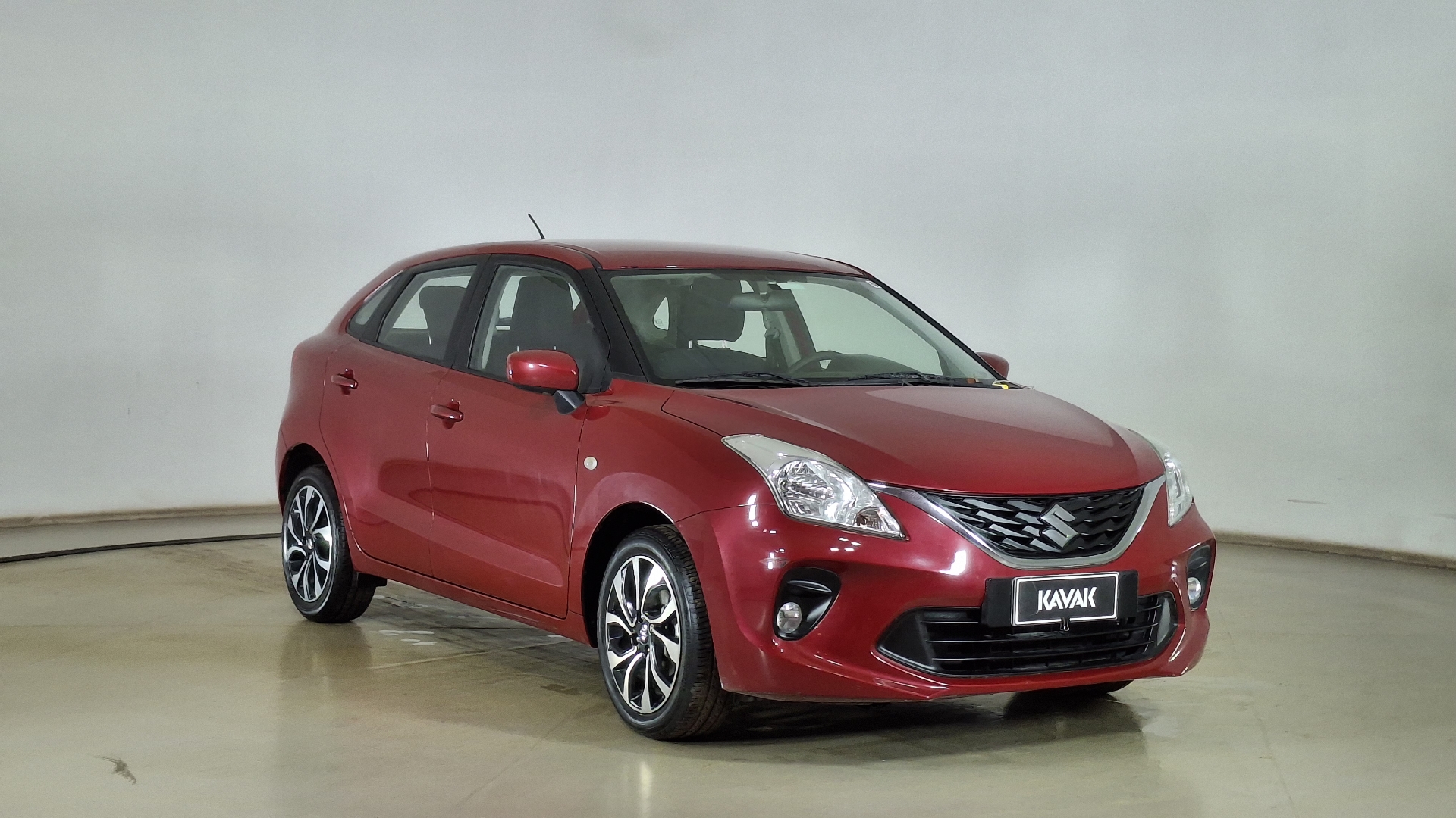 Suzuki Baleno — foto 3 de 15