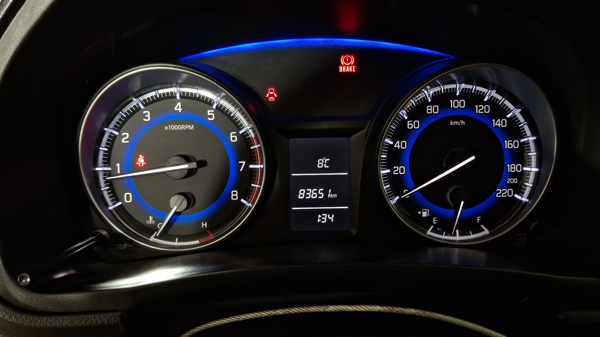 Suzuki Baleno — foto 9 de 15