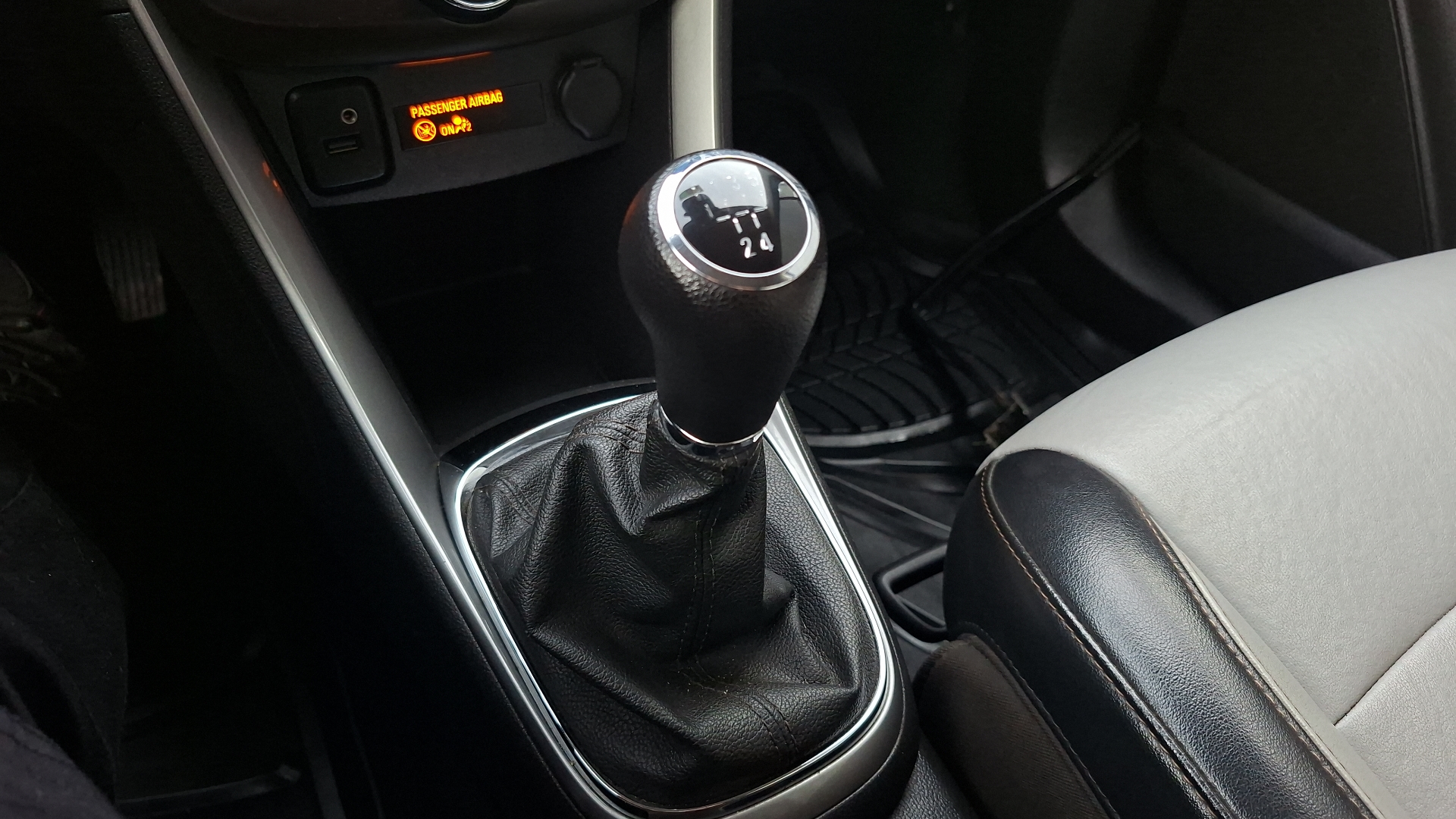 Chevrolet Tracker — foto 11 de 15