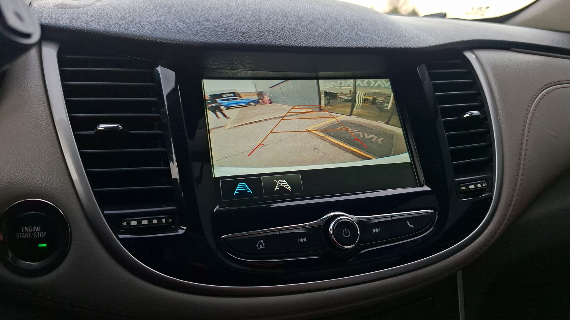Chevrolet Tracker — foto 12 de 15
