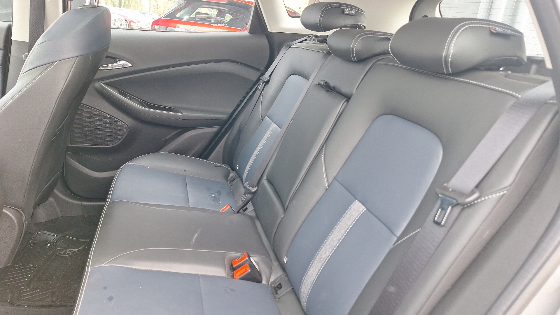 Chevrolet Tracker — foto 14 de 16