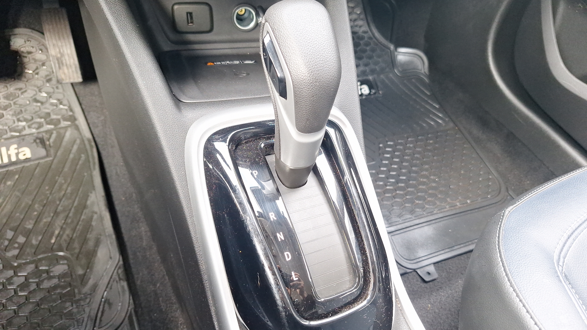 Chevrolet Tracker — foto 11 de 16
