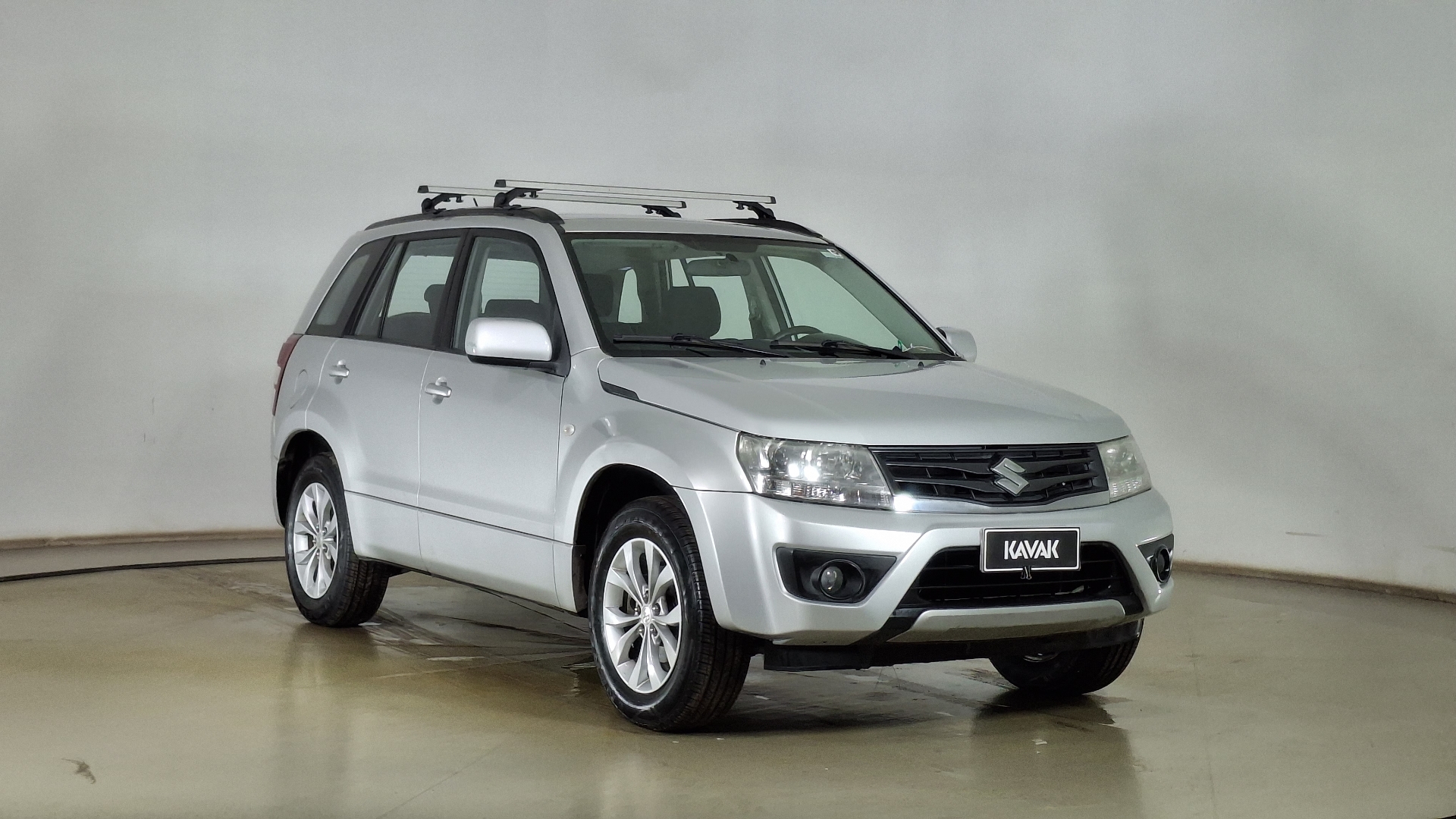 Suzuki Grandnomade — foto 3 de 15