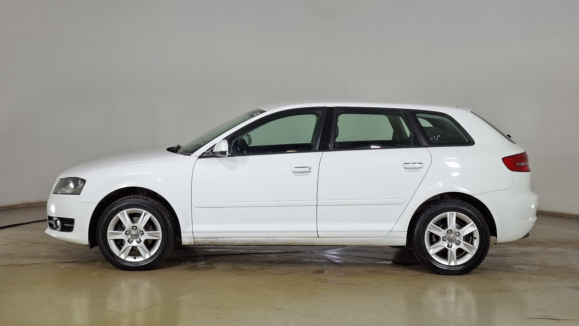 Audi A3 — foto 7 de 15