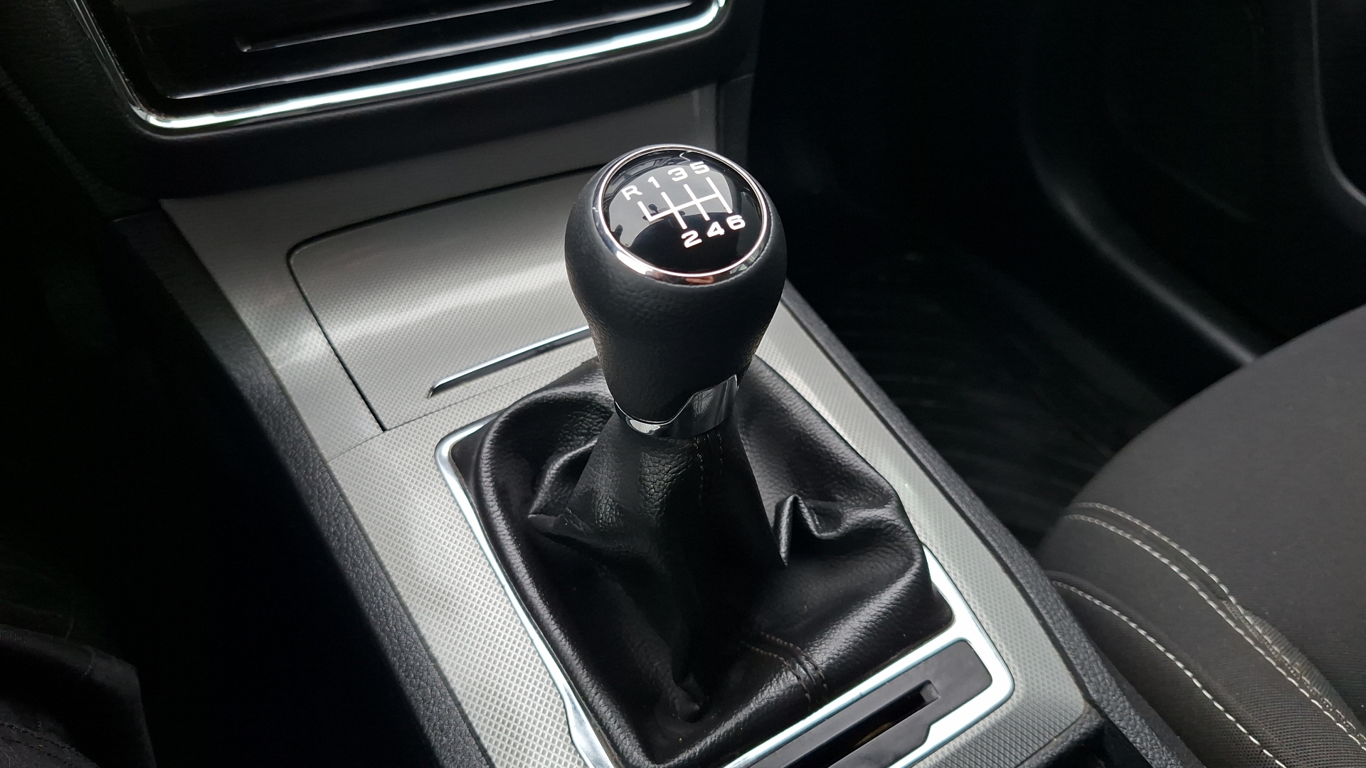 MG Rx5 — foto 11 de 15