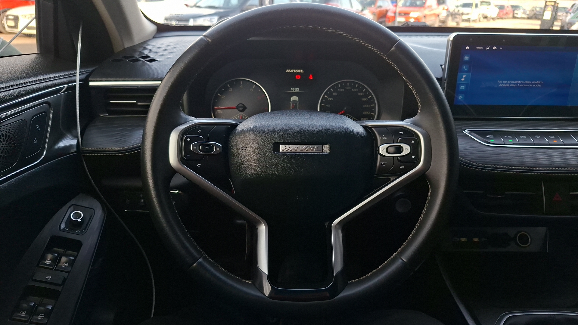 Haval Jolion — foto 8 de 15