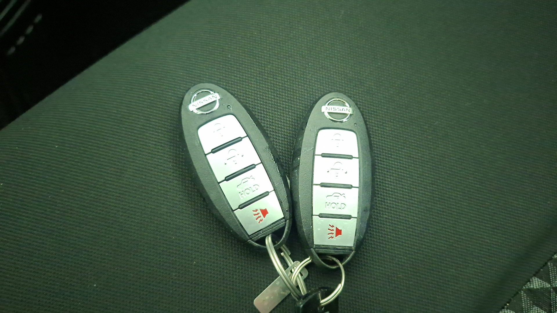 Nissan Versa — foto 15 de 15