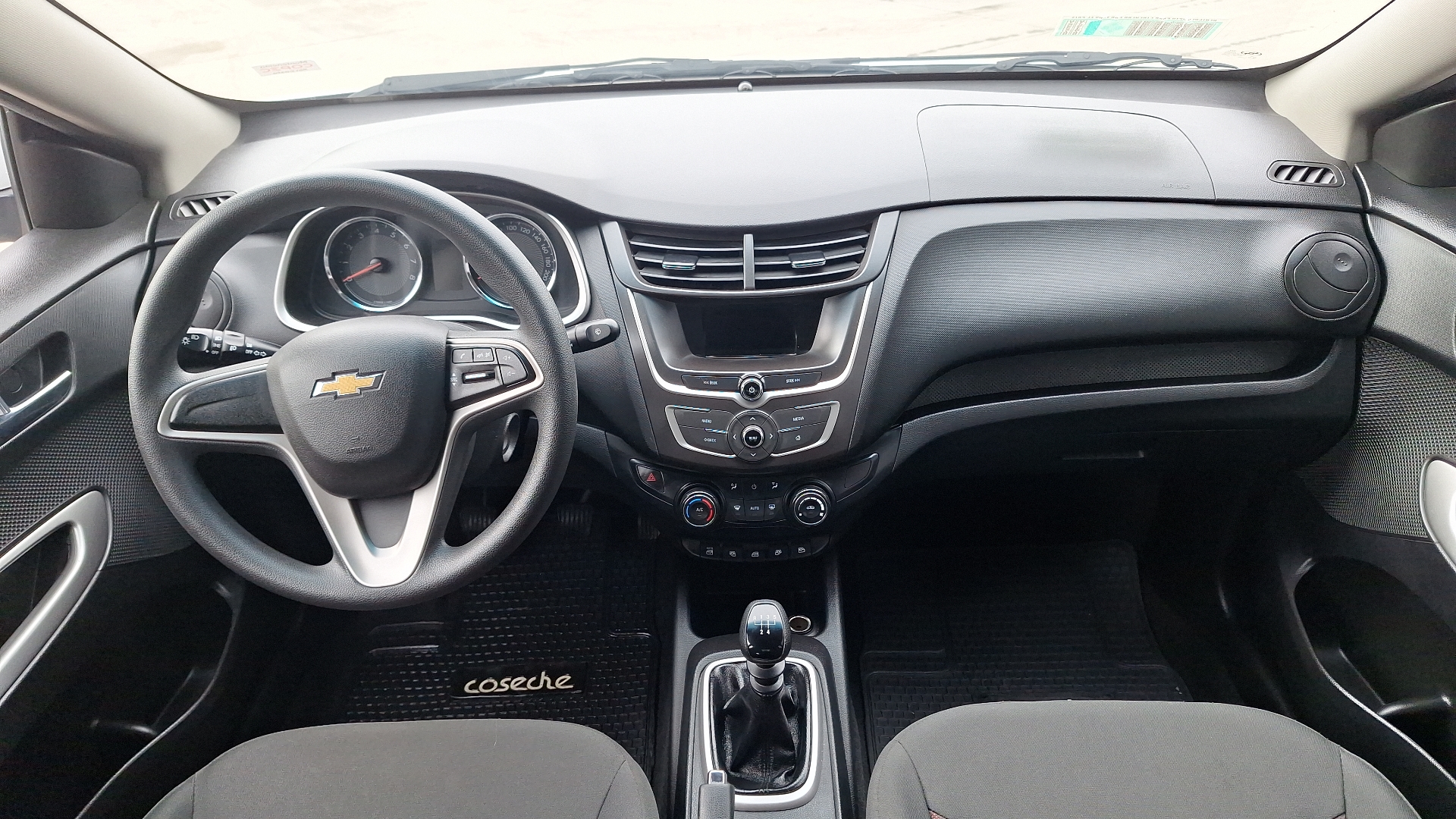 Chevrolet Sail — foto 6 de 14