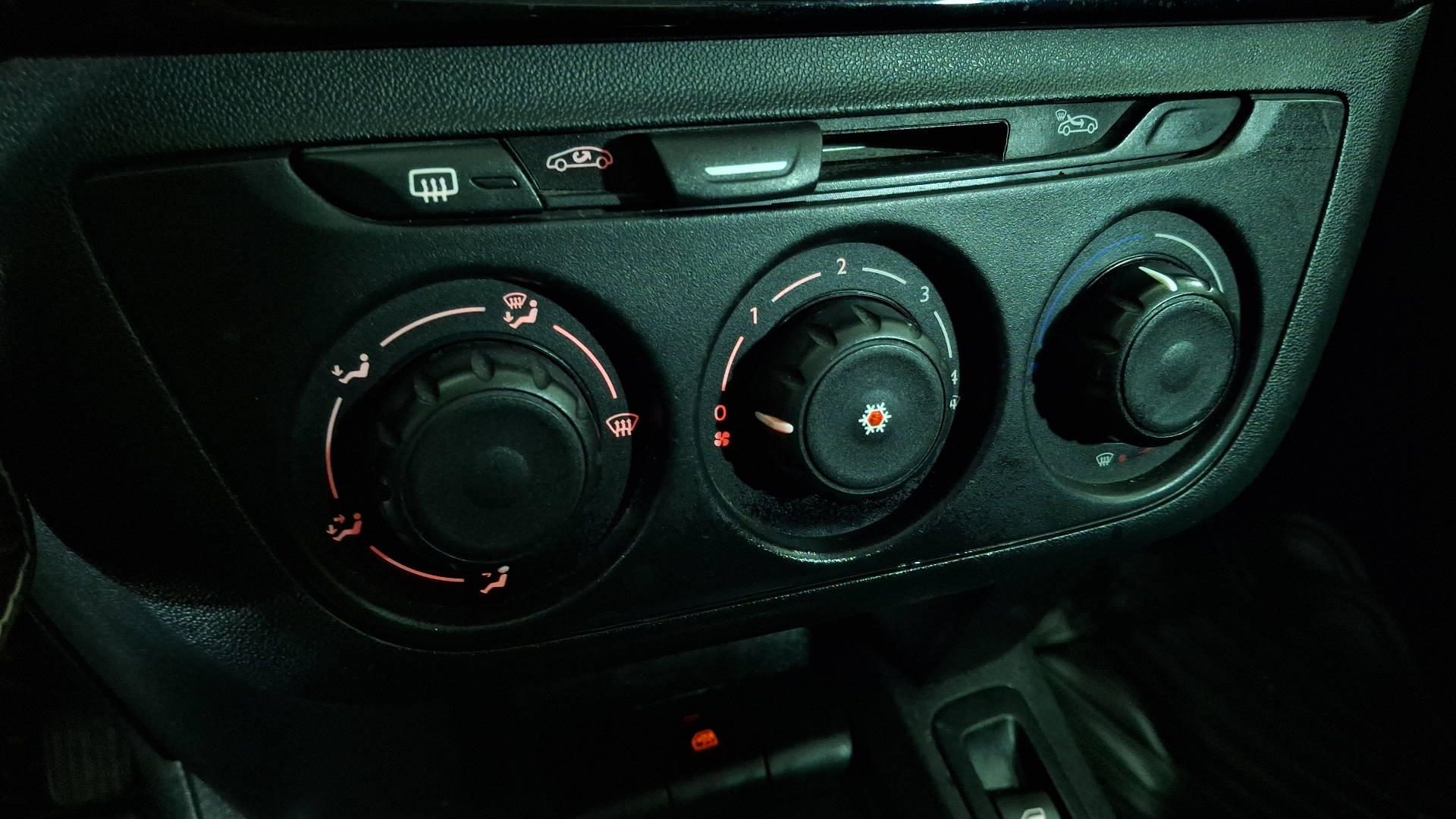 Peugeot 301 — foto 14 de 15