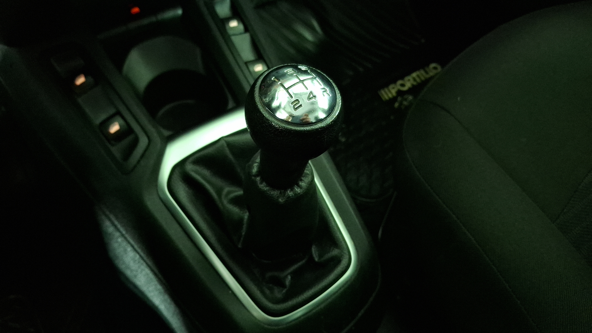 Peugeot 301 — foto 11 de 15