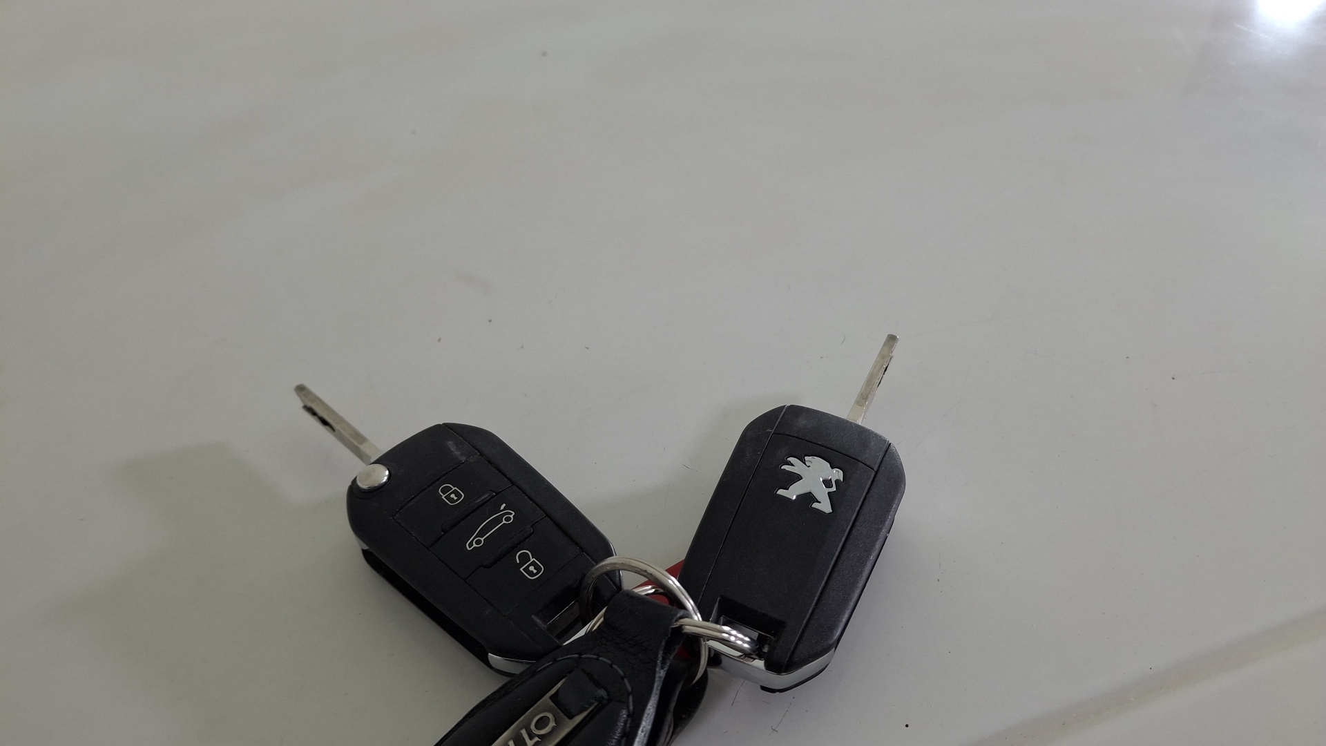 Peugeot 301 — foto 15 de 15