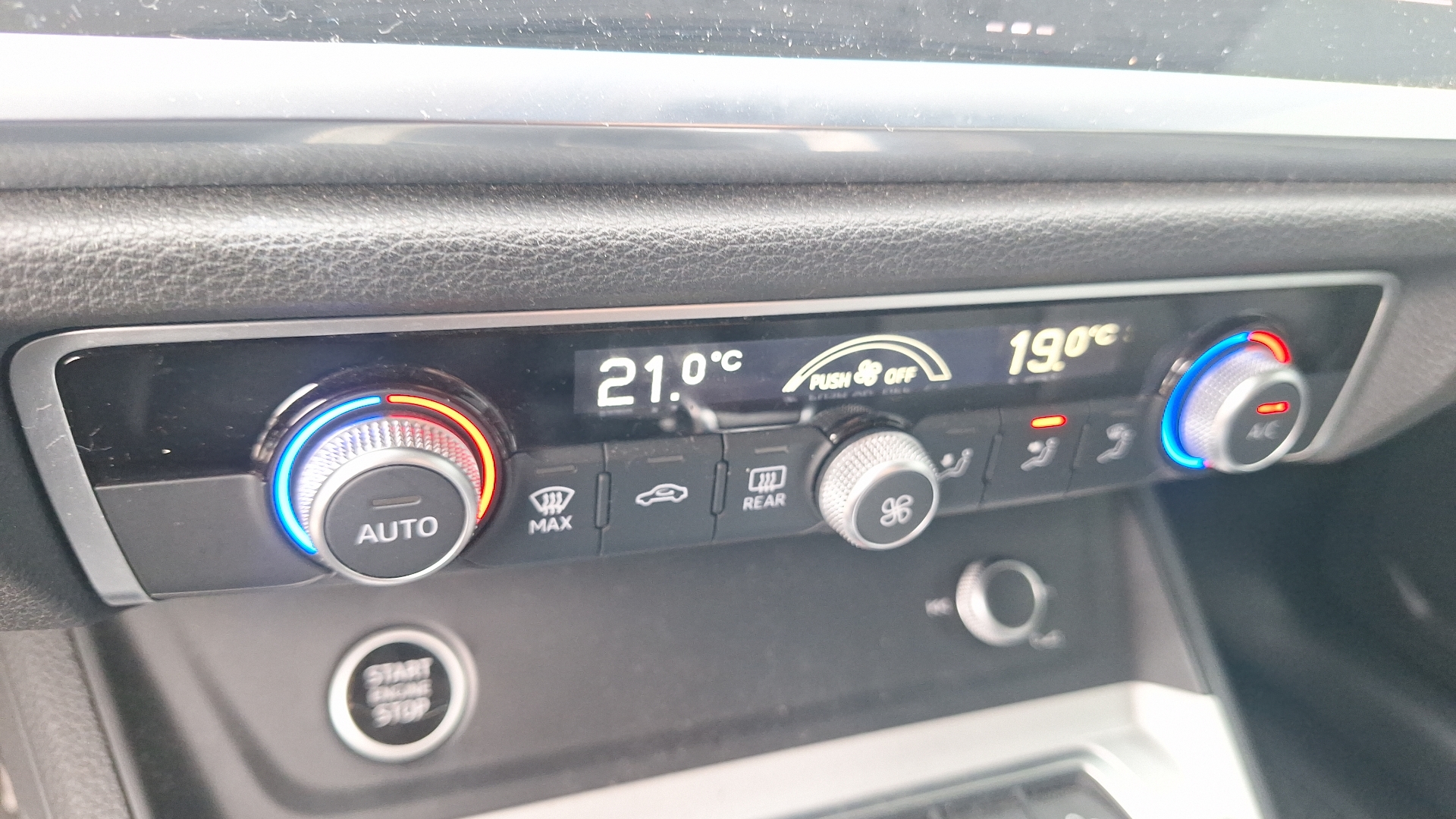 Audi Q3 — foto 15 de 15