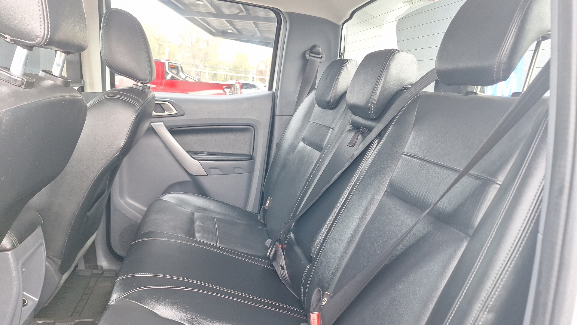 Ford Ranger — foto 14 de 15