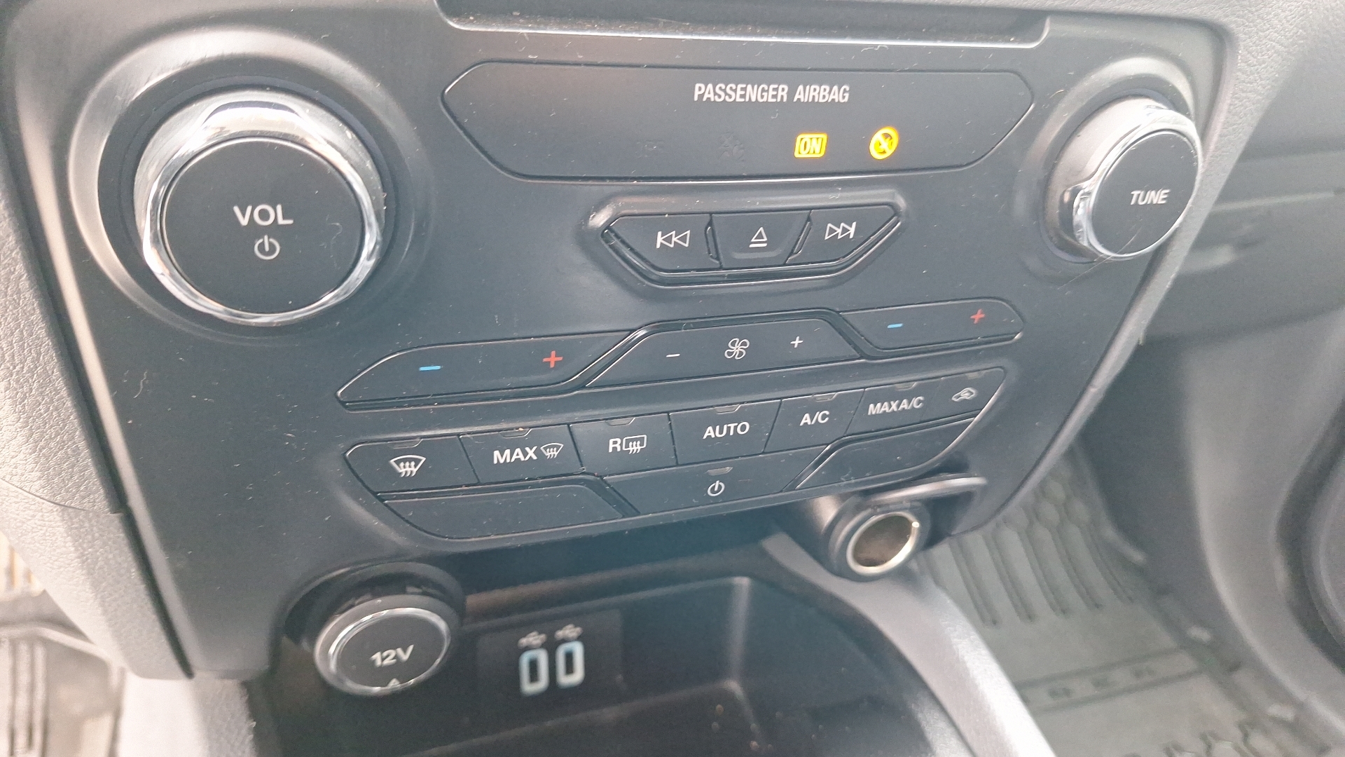 Ford Ranger — foto 15 de 15