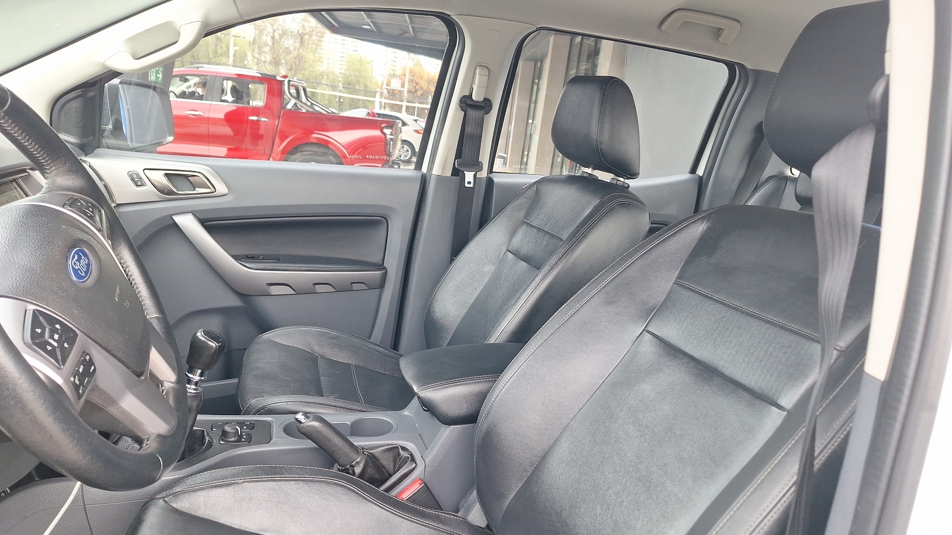 Ford Ranger — foto 13 de 15
