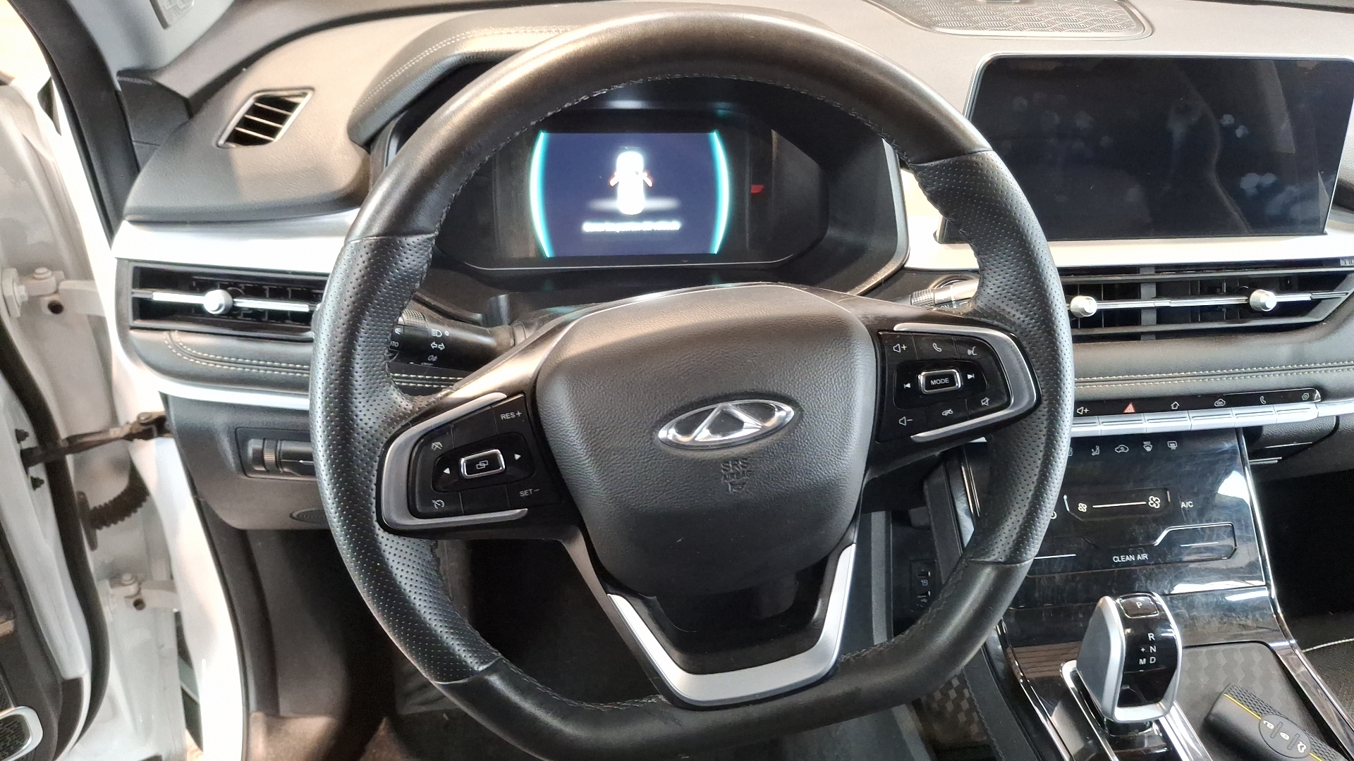 Chery Tiggo 7 Pro — foto 8 de 16